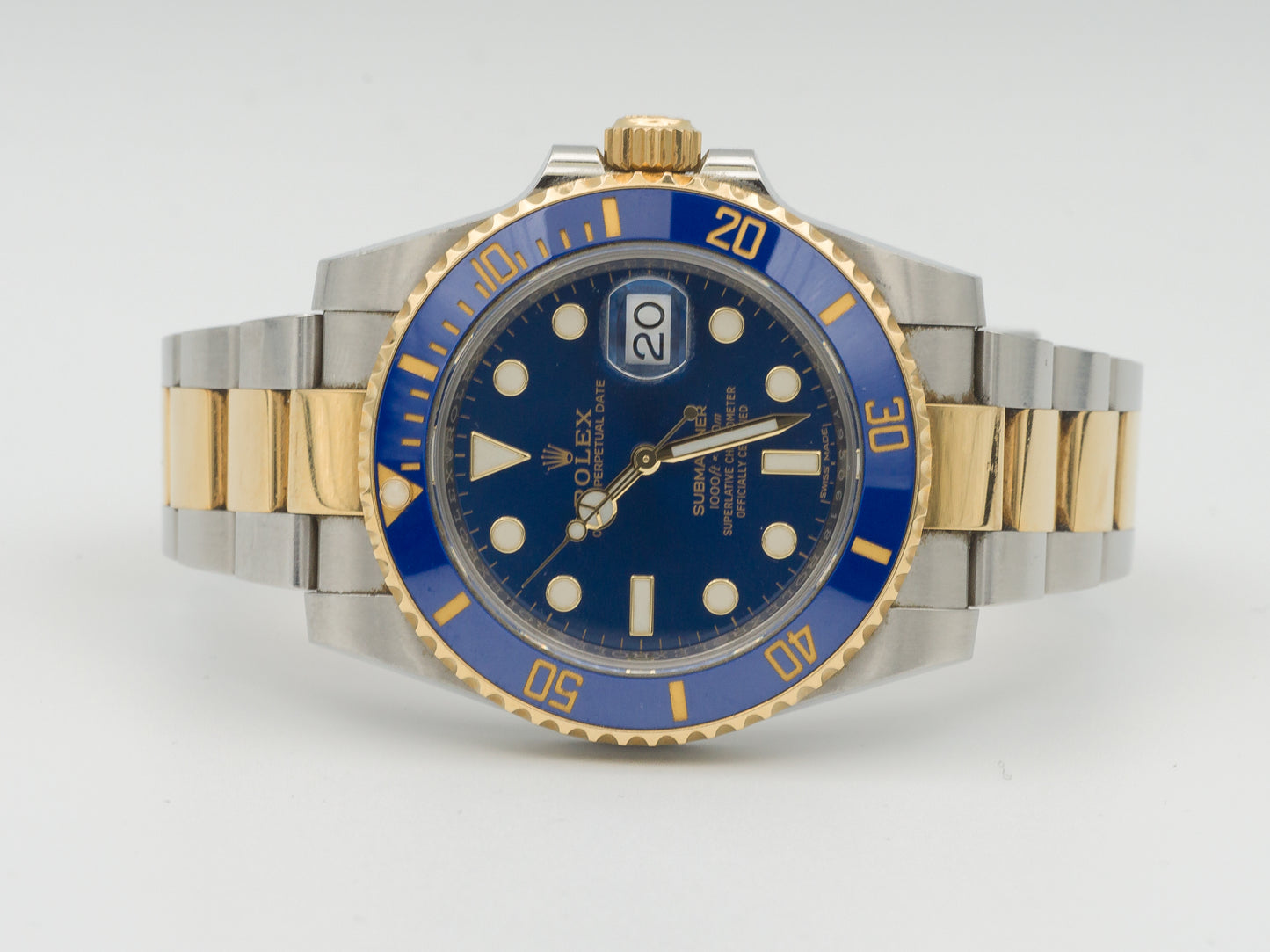 Rolex Submariner 116613LB with Card