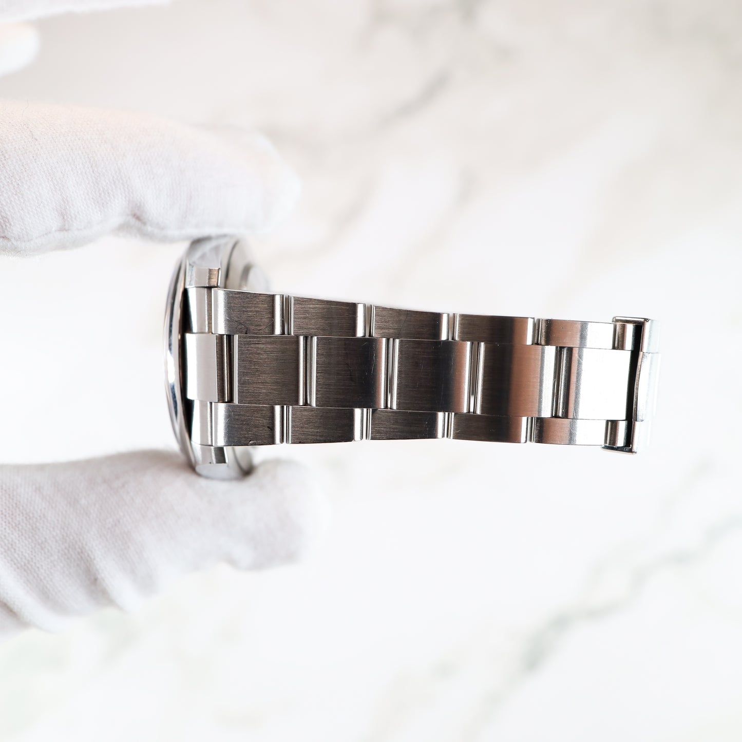 Rolex Oyster Perpetual 124300 with Card