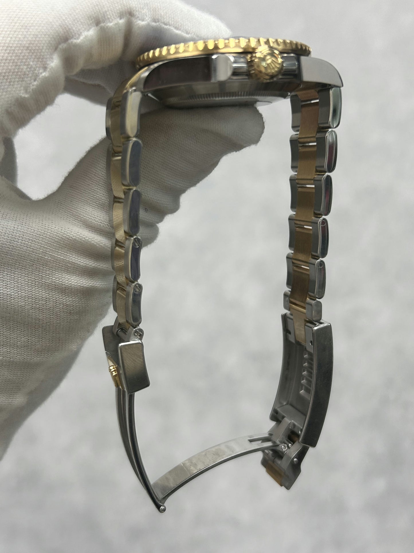 Rolex Submariner Date 116613LB with Card