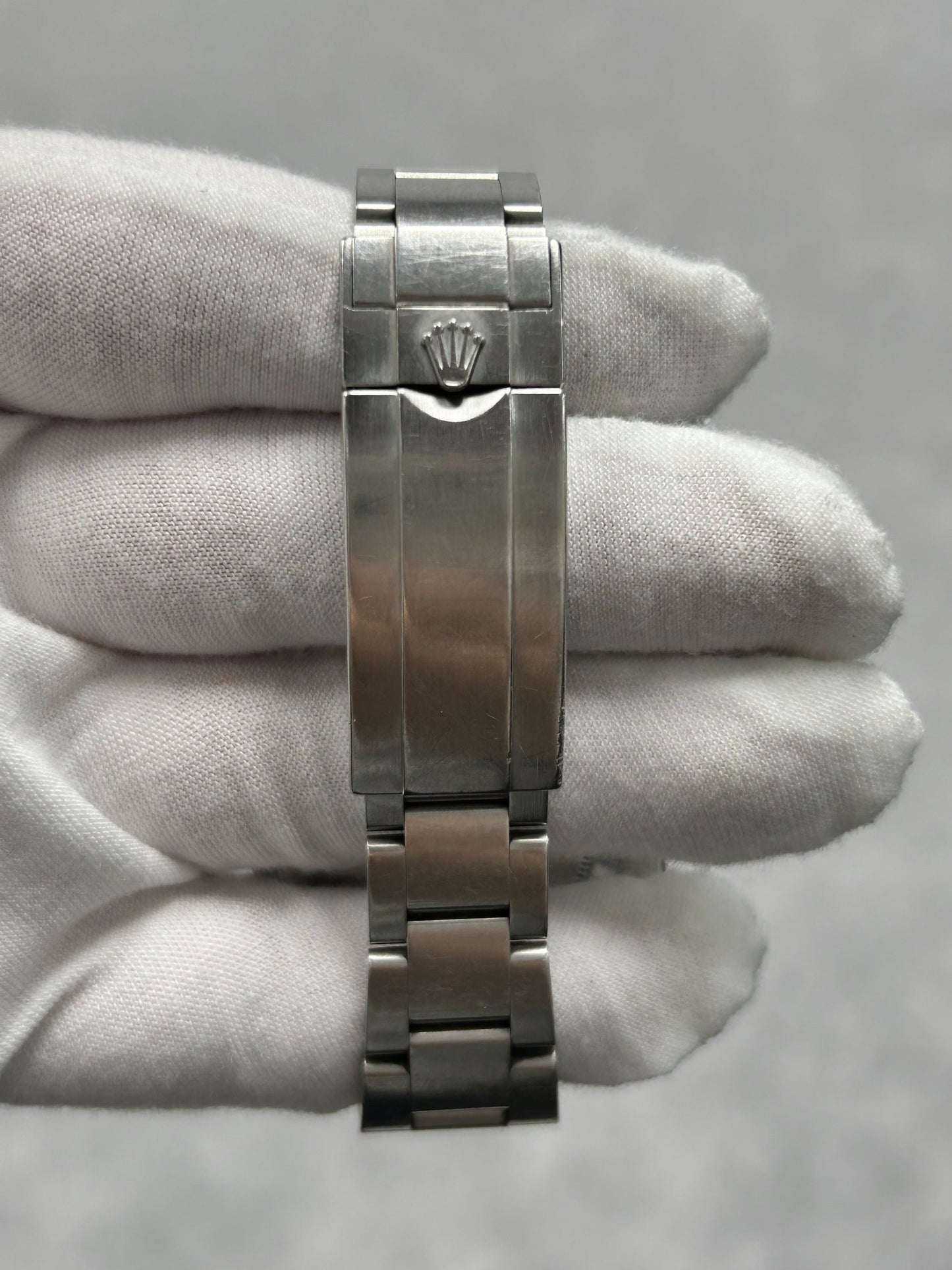 Rolex Submariner Date 116610LV with Card
