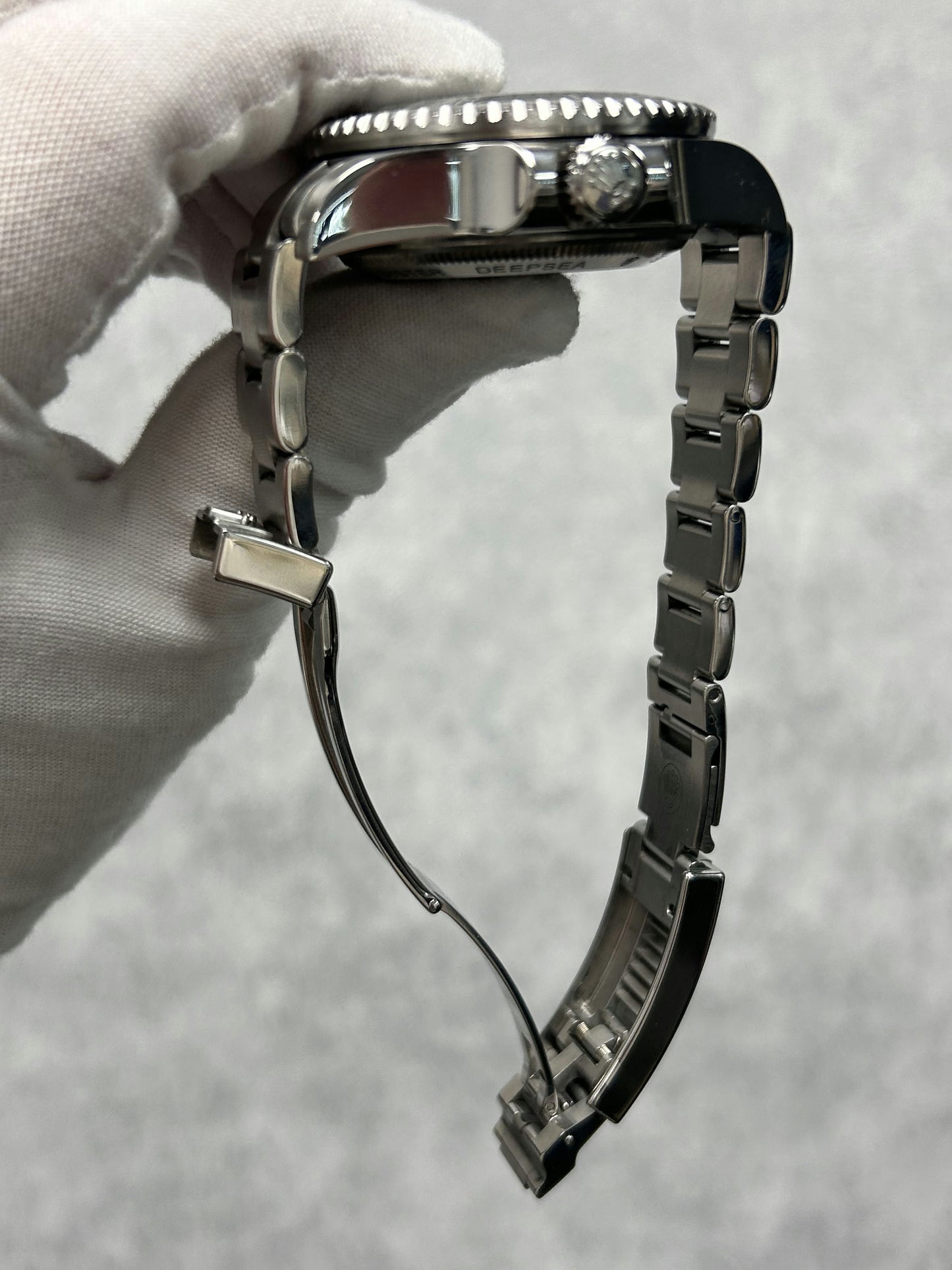 Rolex Sea-Dweller Deepsea 1166610 with Card