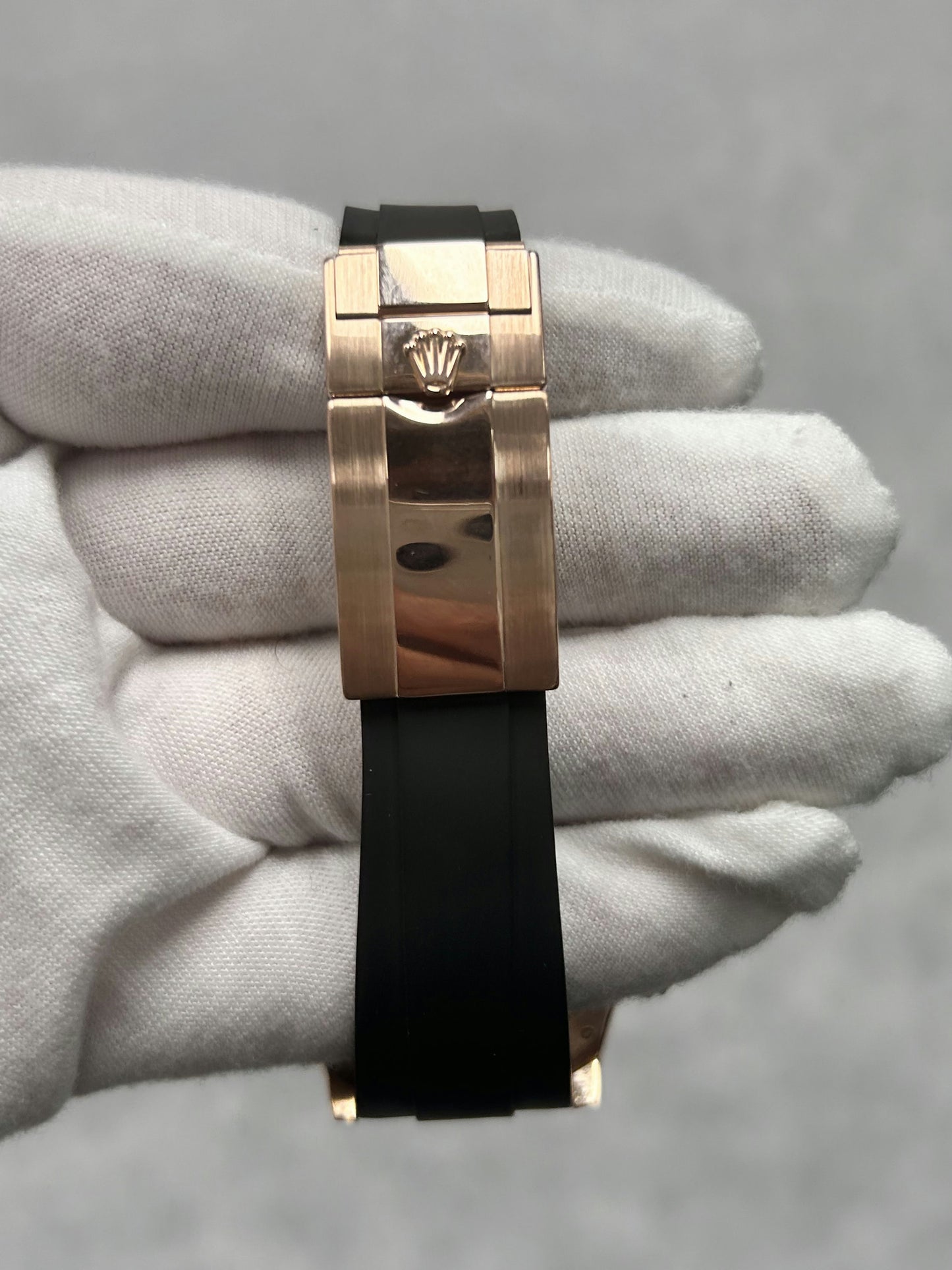 Rolex Daytona 116515LN with Card