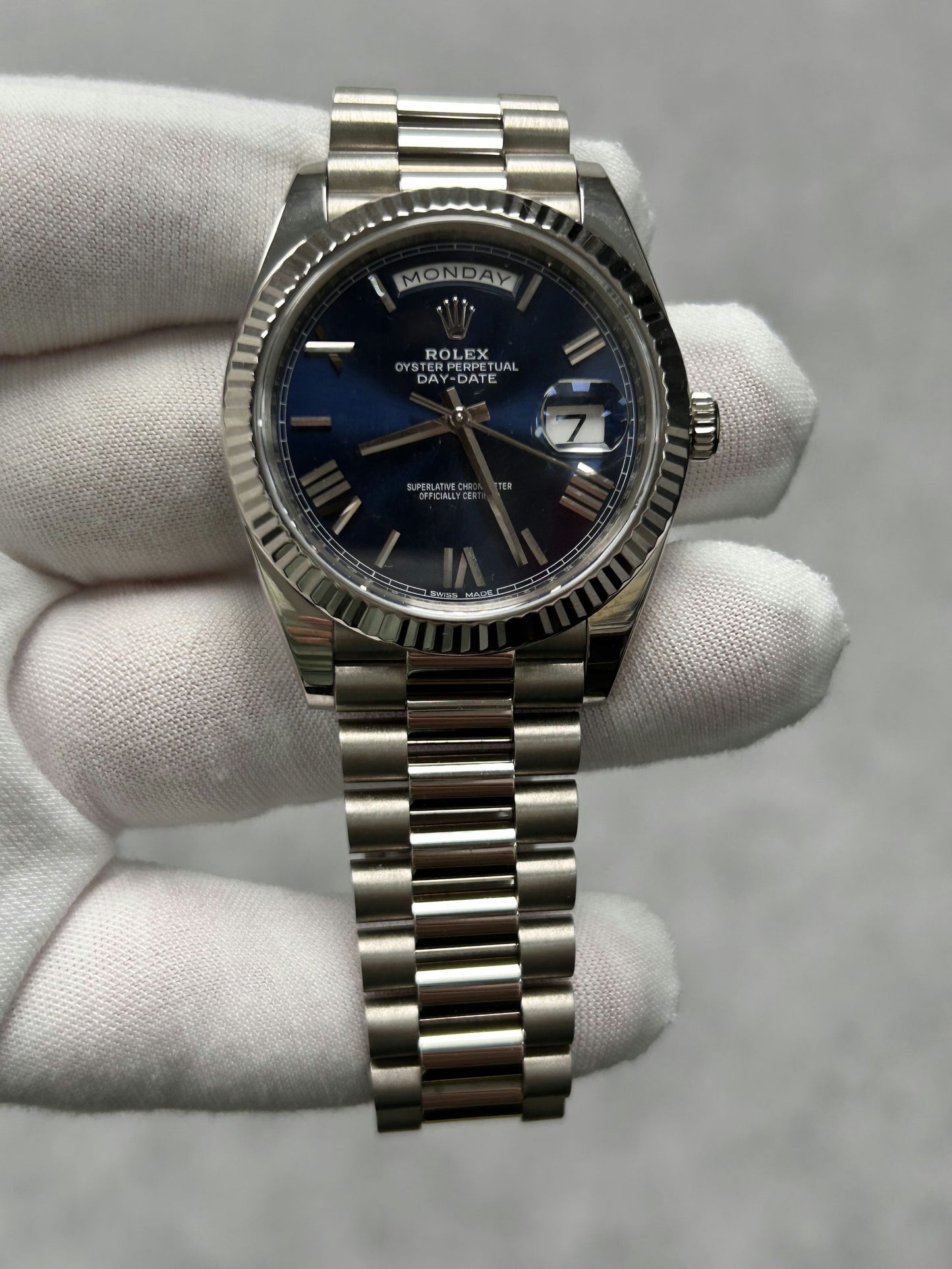 Rolex Day-Date 40 228239 with Card