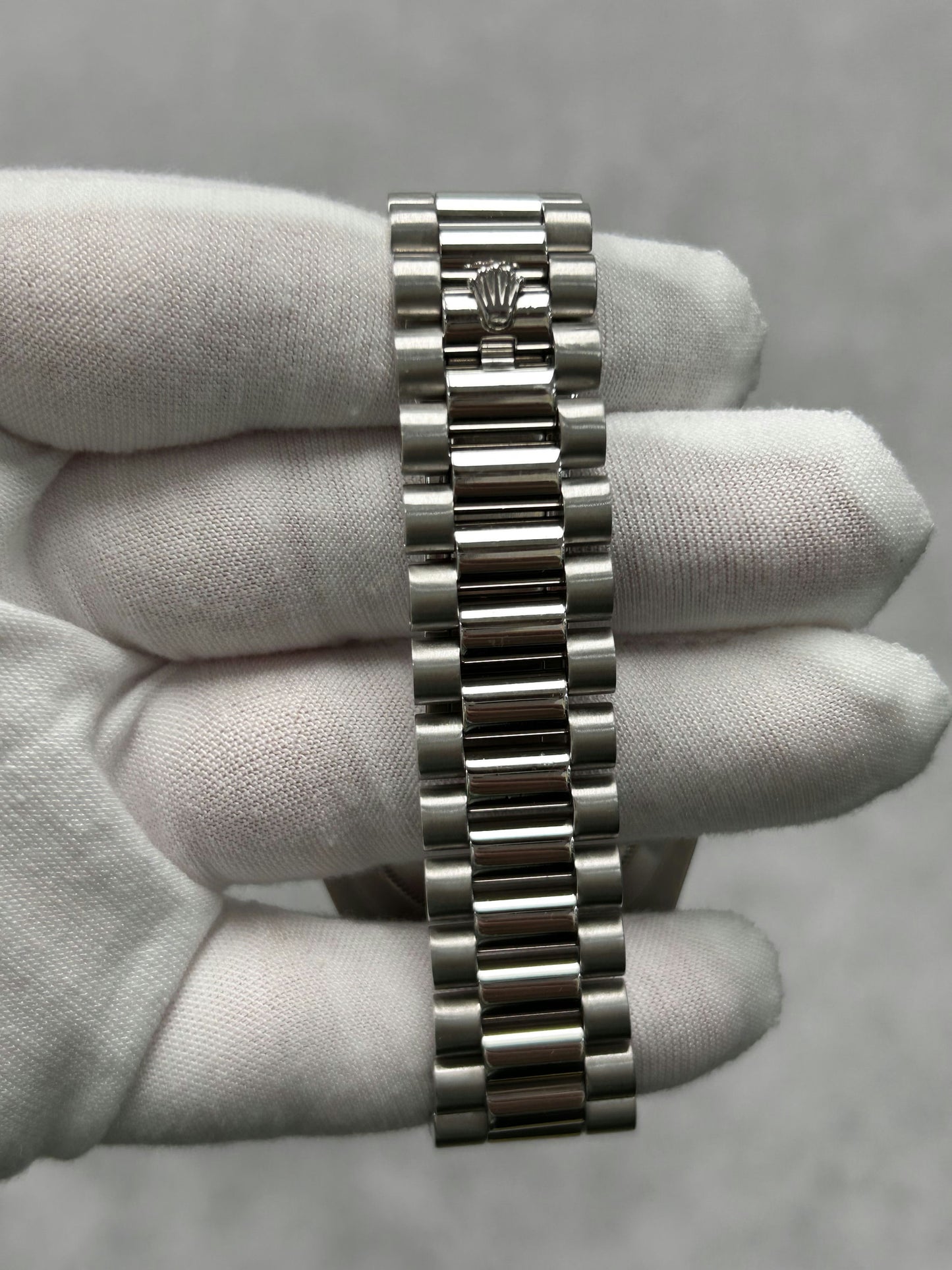 Rolex Day-Date 218206 with Card