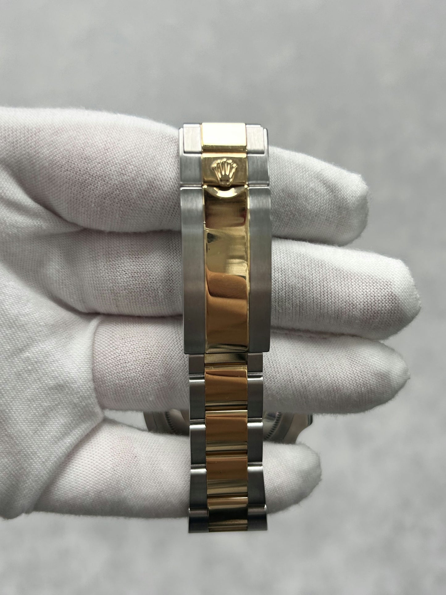 Rolex Submariner Date 116613LB with Card