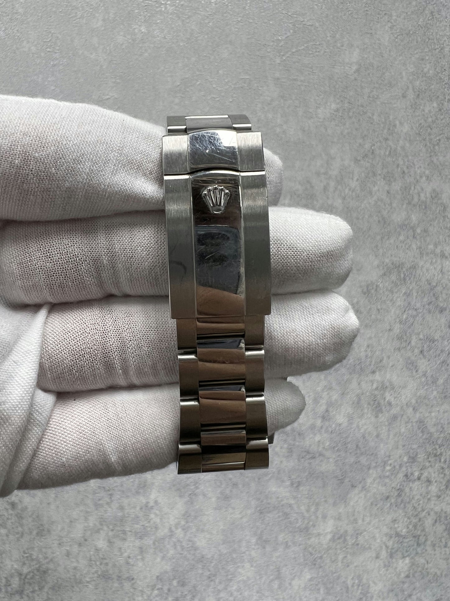Rolex Sky-Dweller 326934 with Card