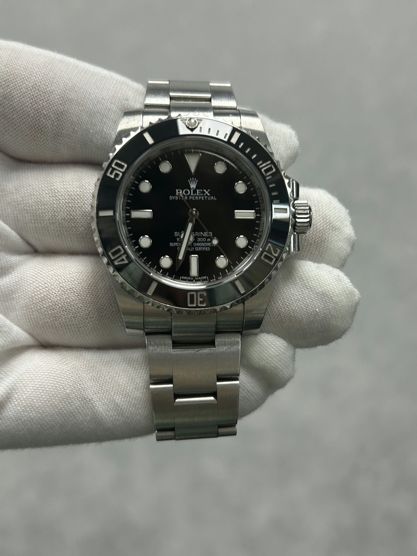 Rolex Submariner 114060 with Card