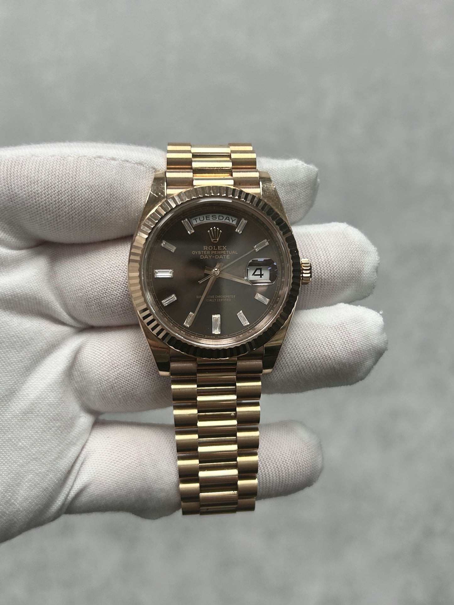 Rolex Day-Date 228235 with Card