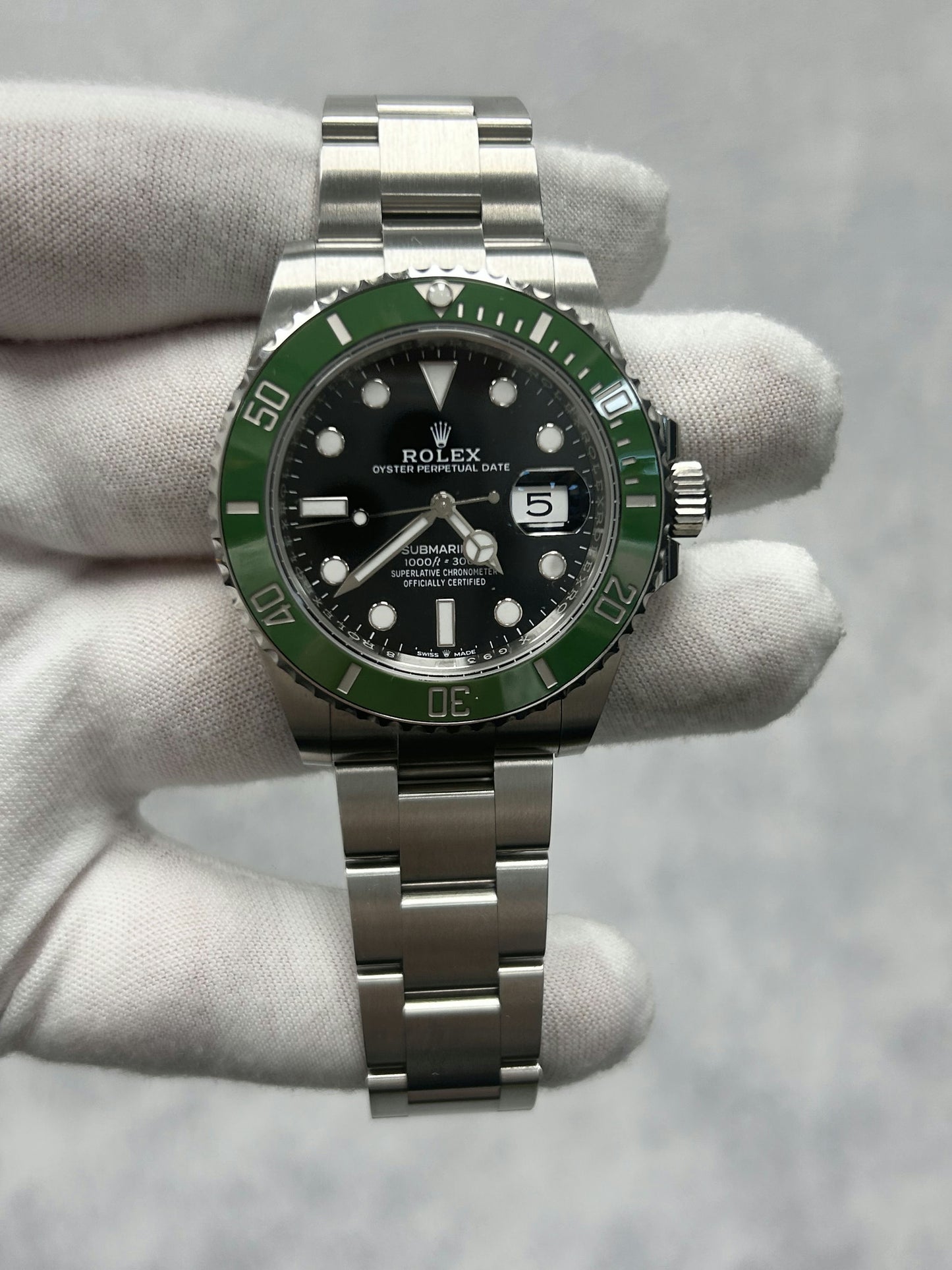Rolex Submariner Date 126610LV with Card