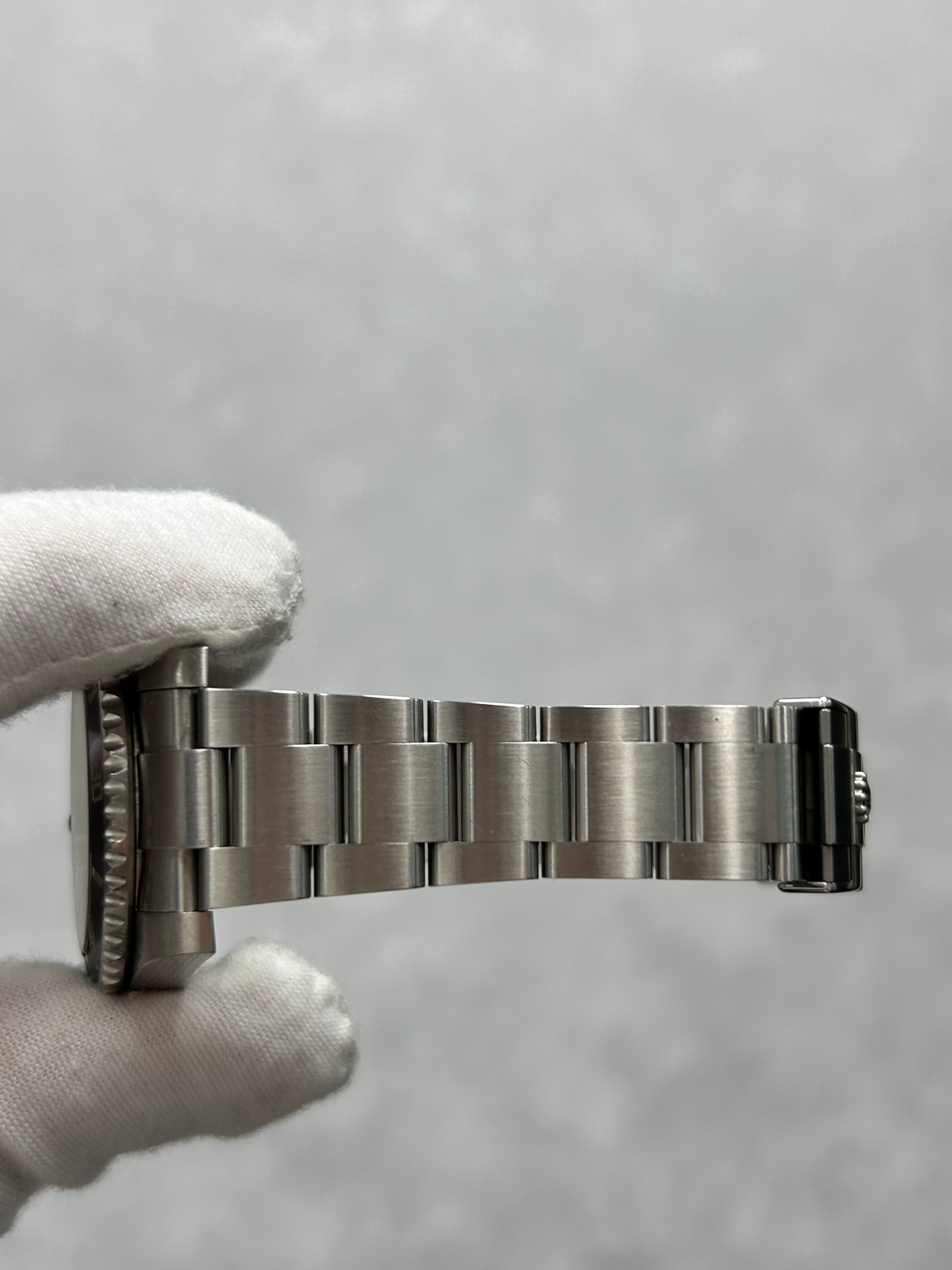 Rolex Submariner 114060 with Card