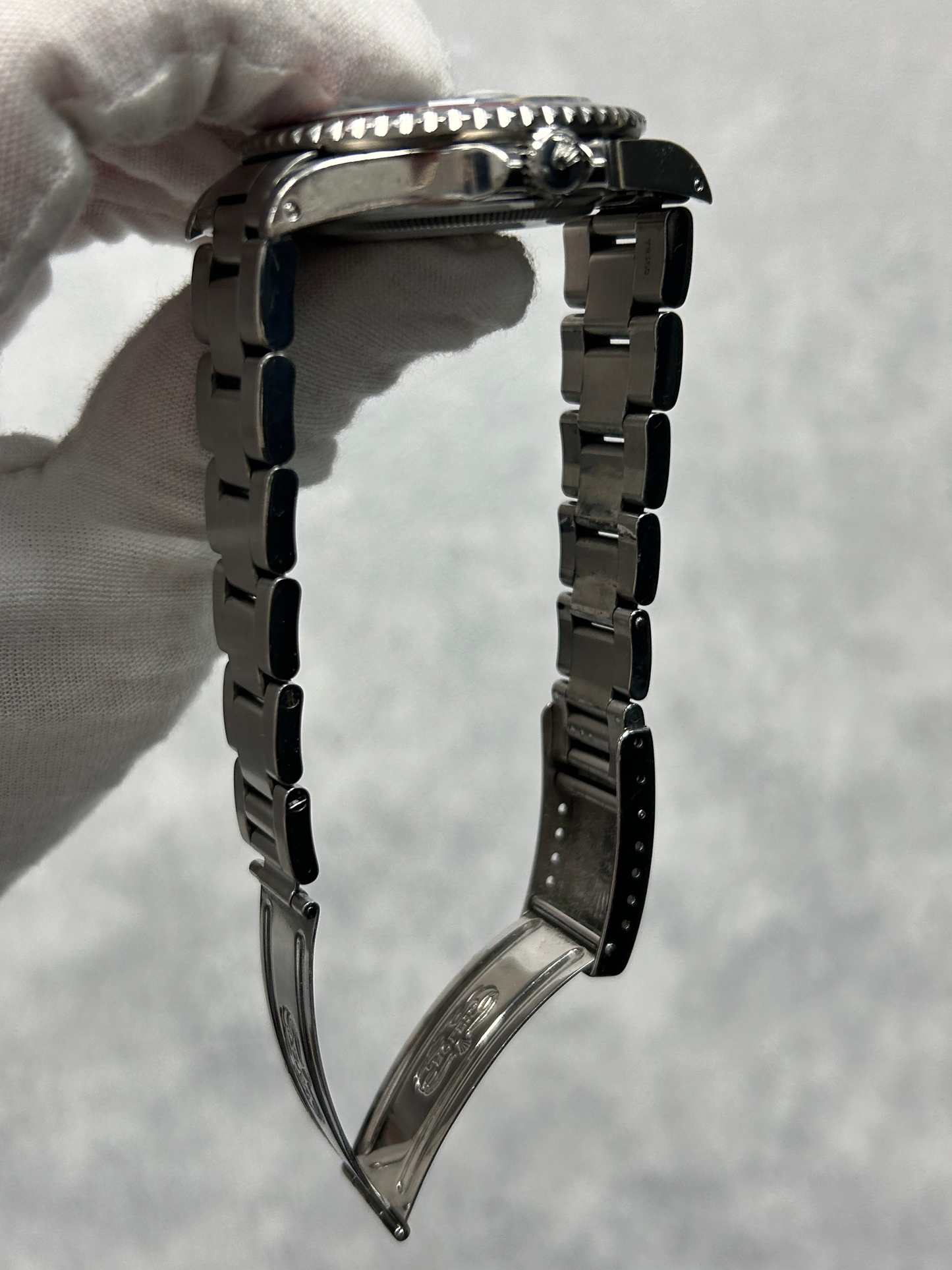 Rolex Submariner 16700