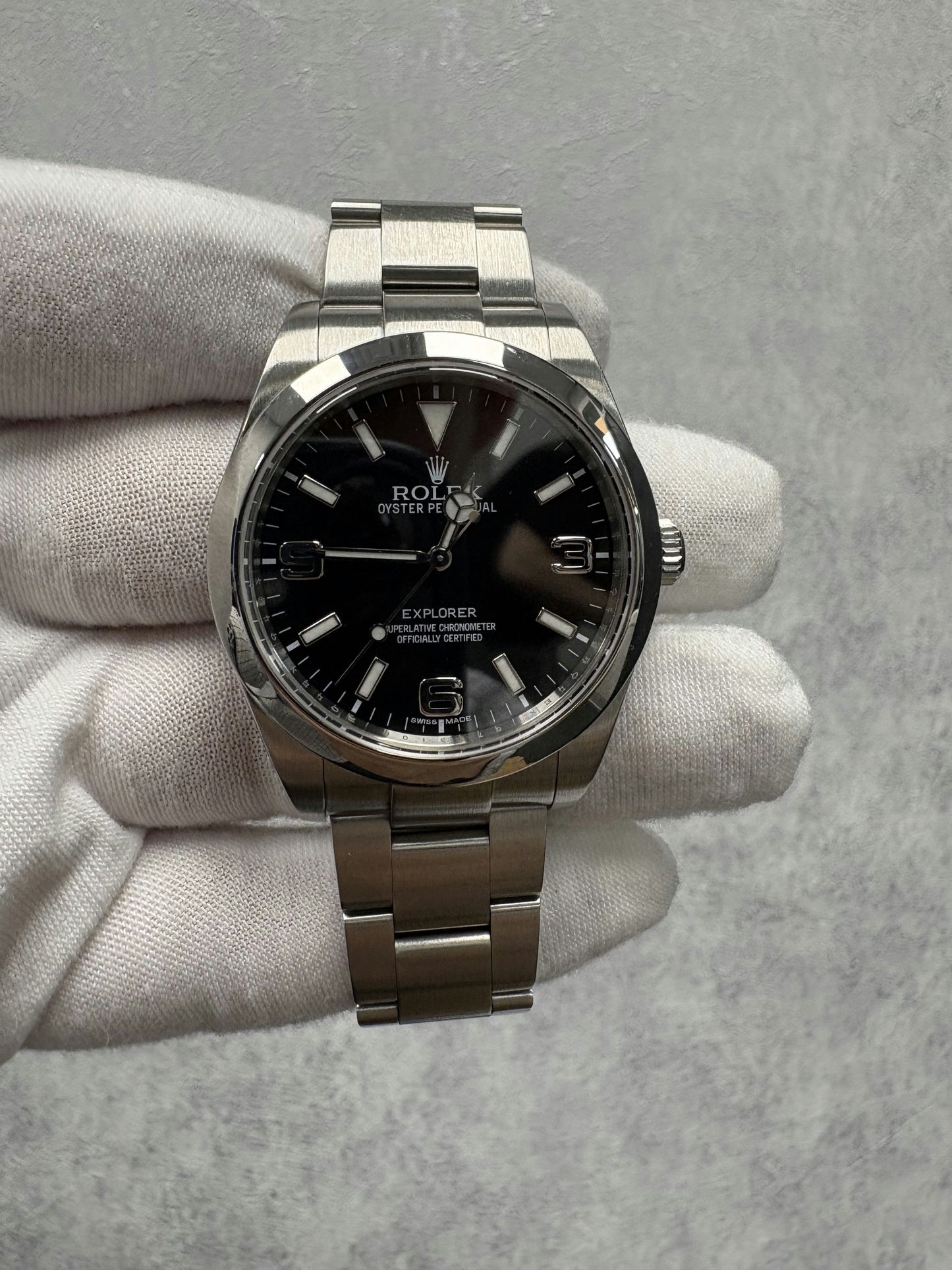 Rolex Explorer 214270 with Card