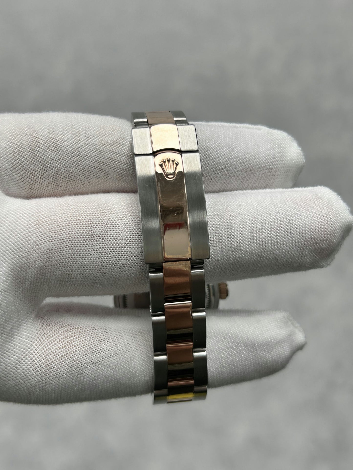 Rolex Lady-Datejust 279171G with Card