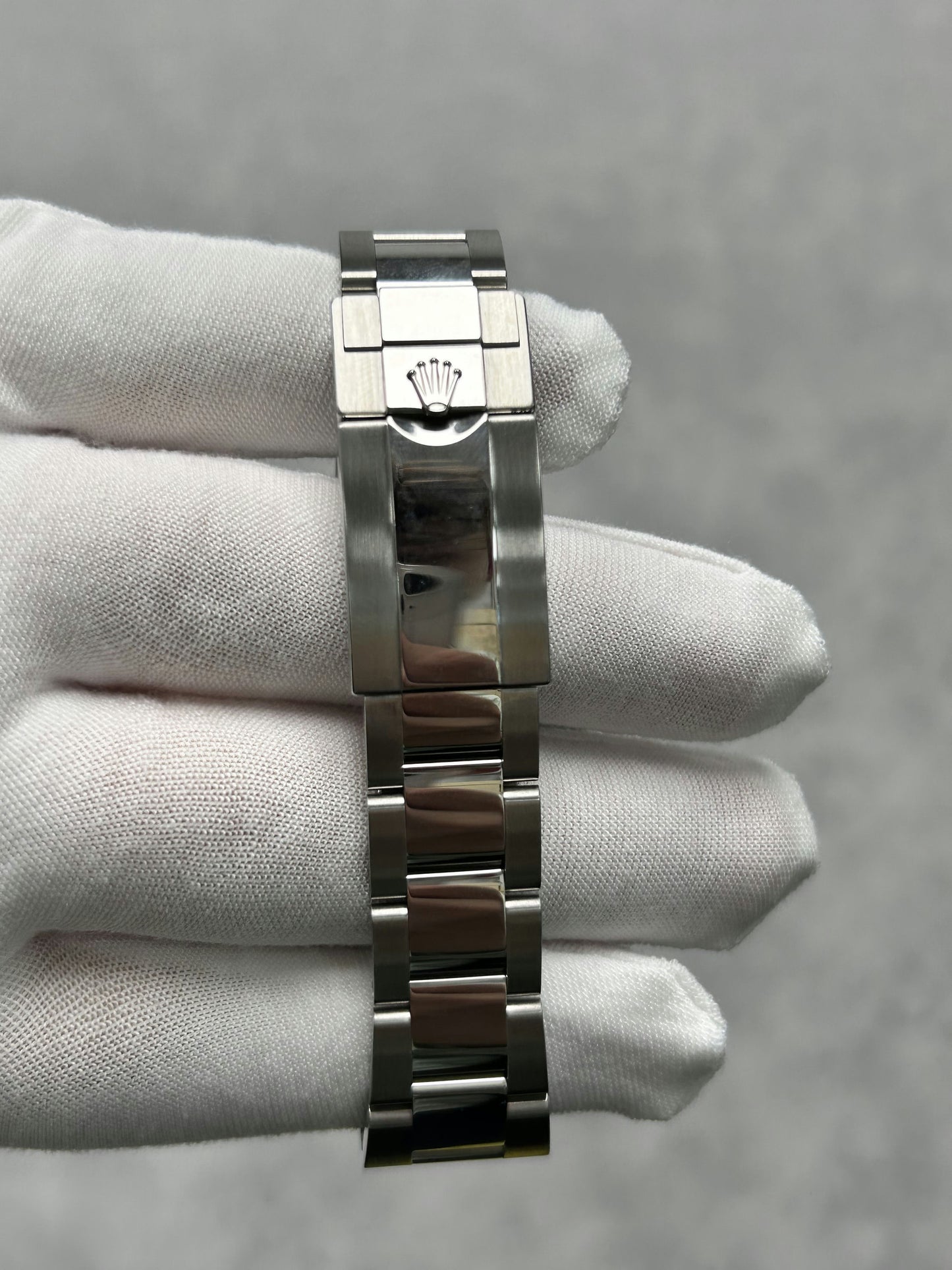 Rolex Yacht-Master 126622 with Card