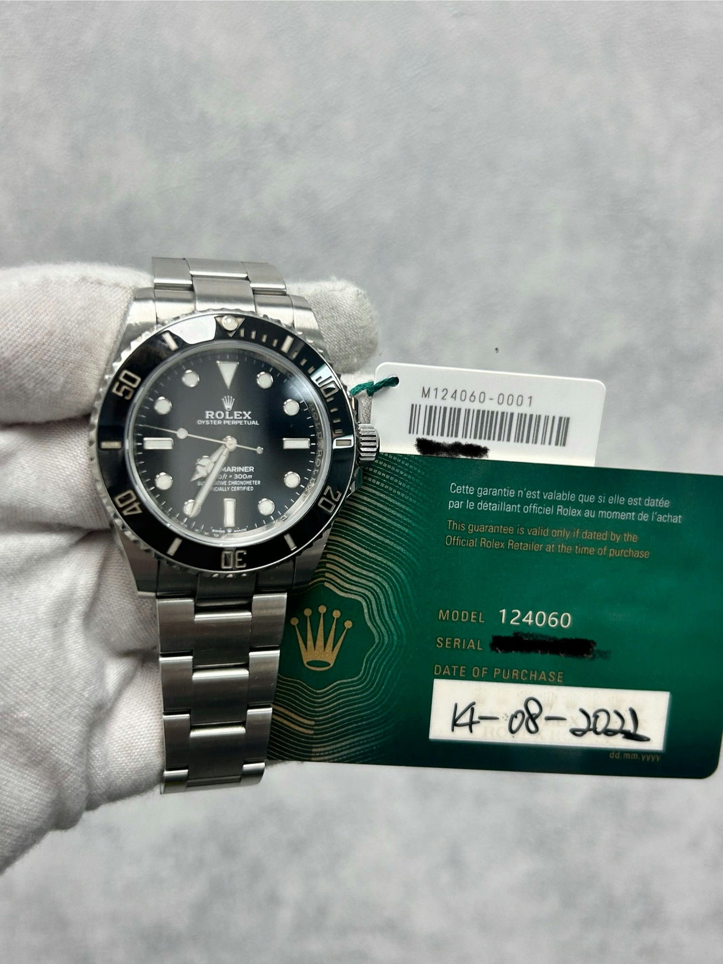 Rolex Submariner 124060 with Card