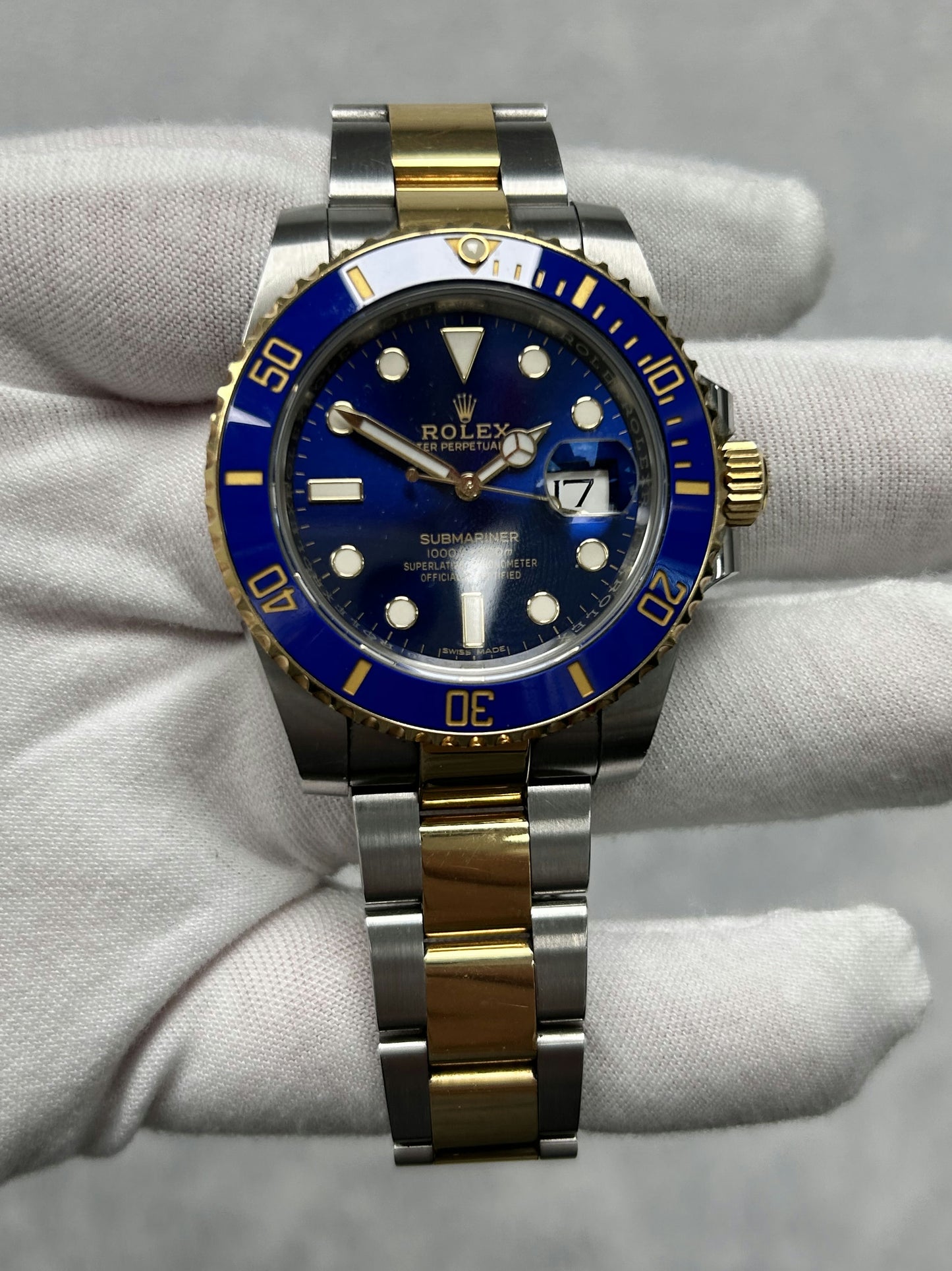 Rolex 116613LB Submariner Date with Card
