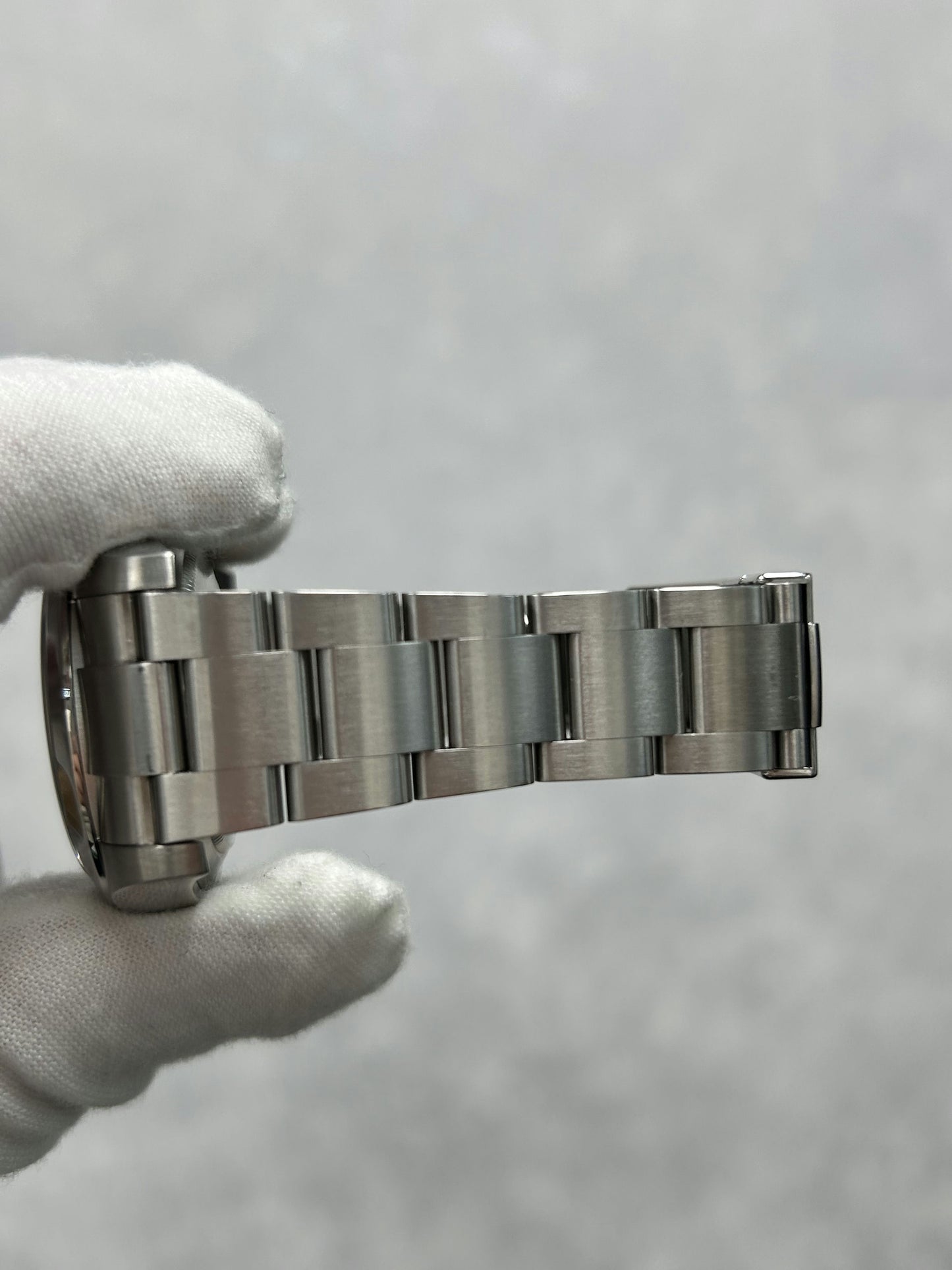 Rolex Air-king 116900 with Card
