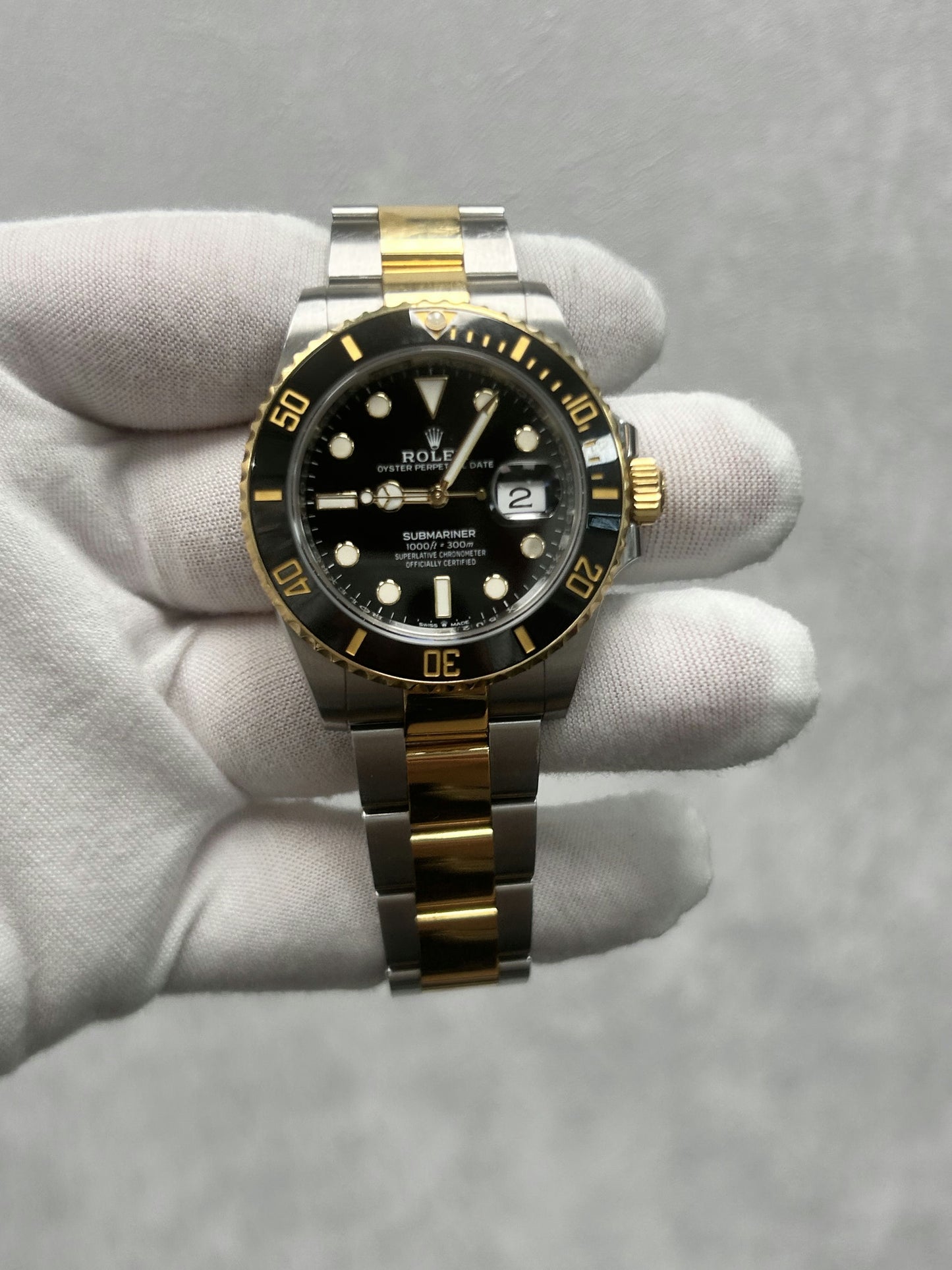 Rolex Submariner Date 126613LN with Cad