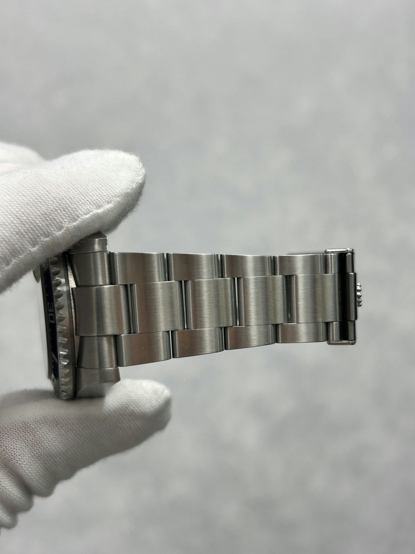 Rolex Sea-Dweller 126600 with Card