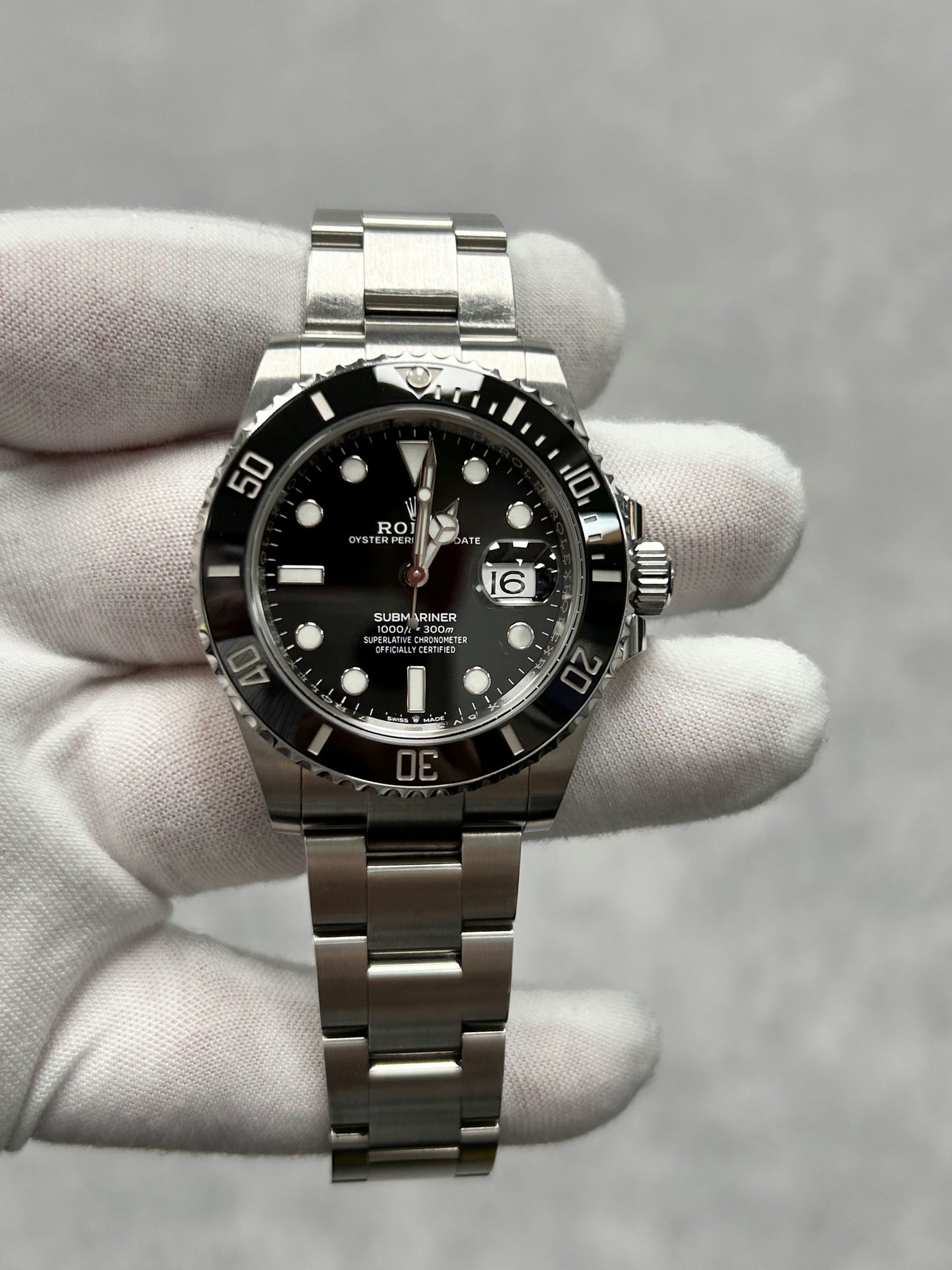 Rolex Submariner Date 126610LN with Card