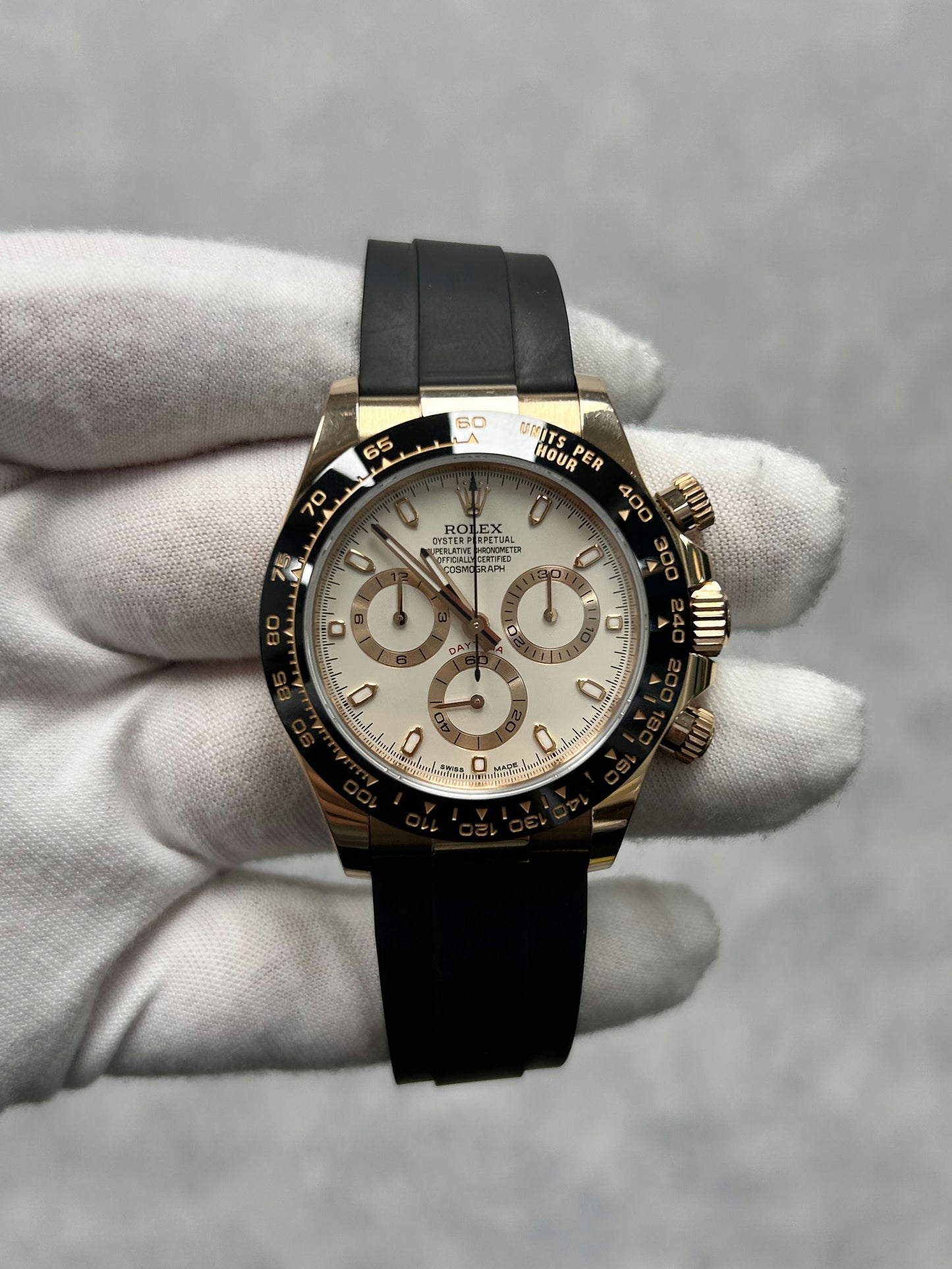 Rolex Daytona 116515LN with Card