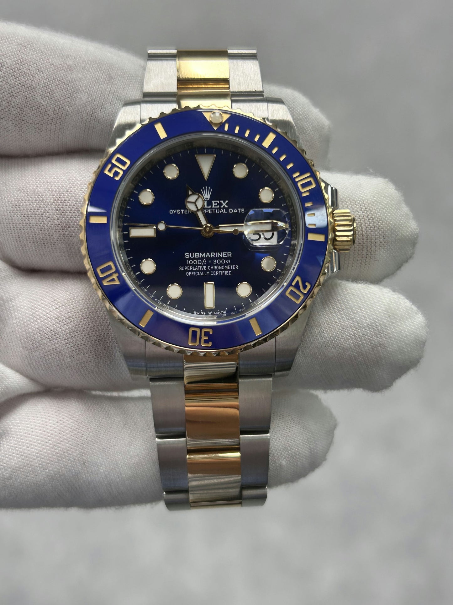 Rolex Submariner Date 126613lB with Card