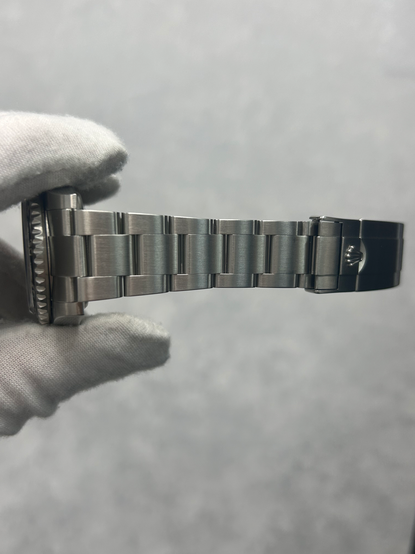 Rolex Sea-Dweller 116600 with Card