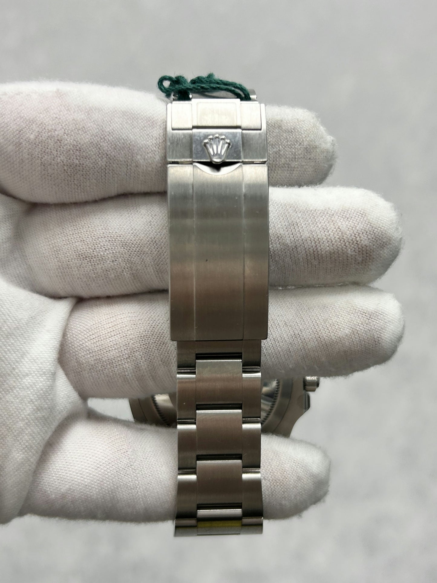 Rolex Submariner 124060 with Card