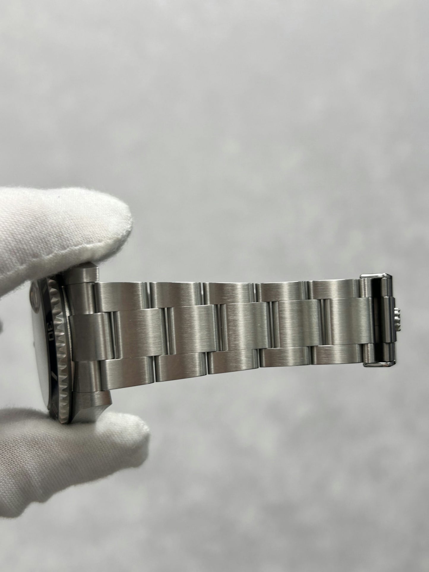 Rolex SubmarinerDDate 126610LN with Card
