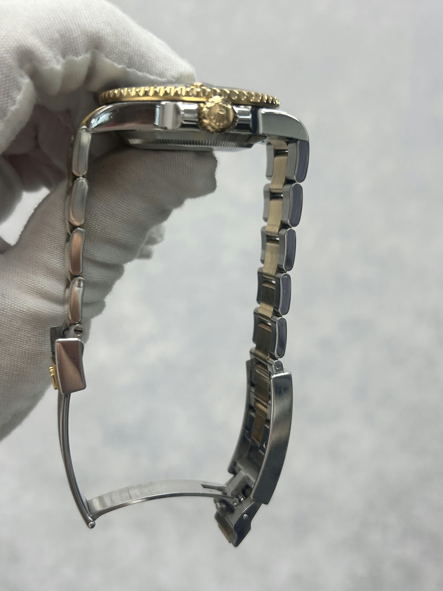 Rolex Submariner Date 116613LN with Card