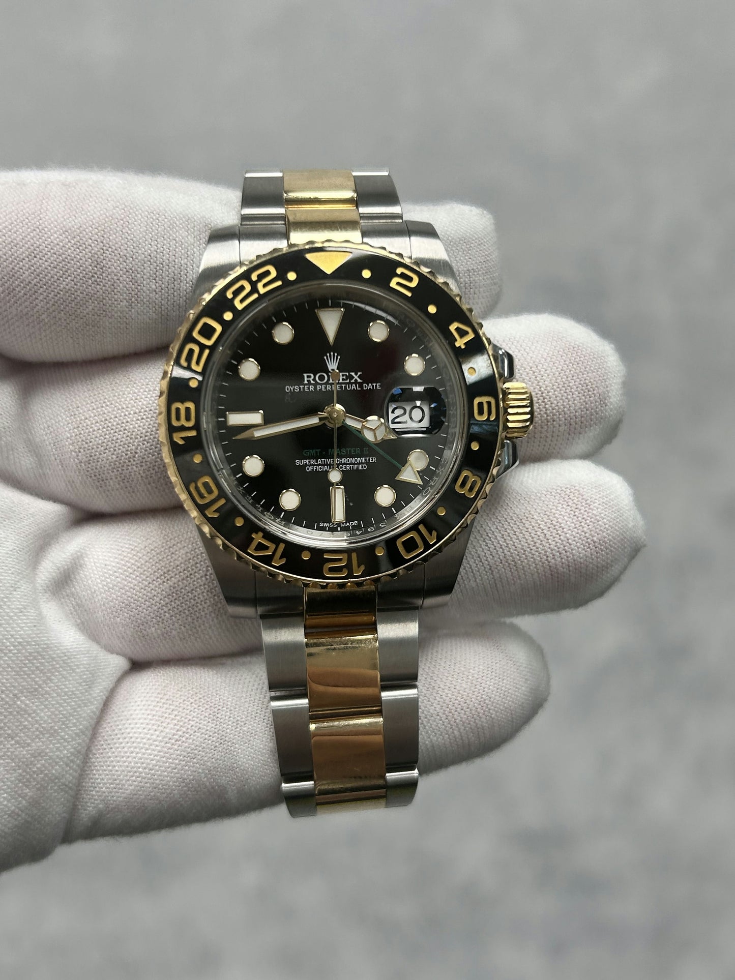 Rolex GMT-Master II 116713LN