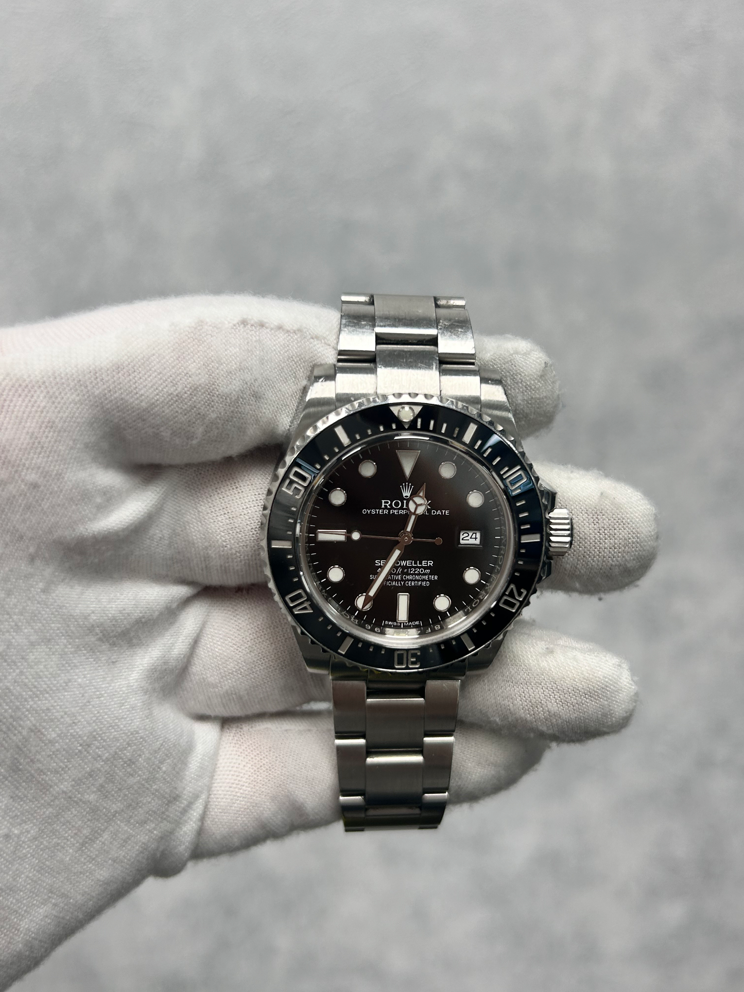 Rolex Sea-Dweller 116600 with Card