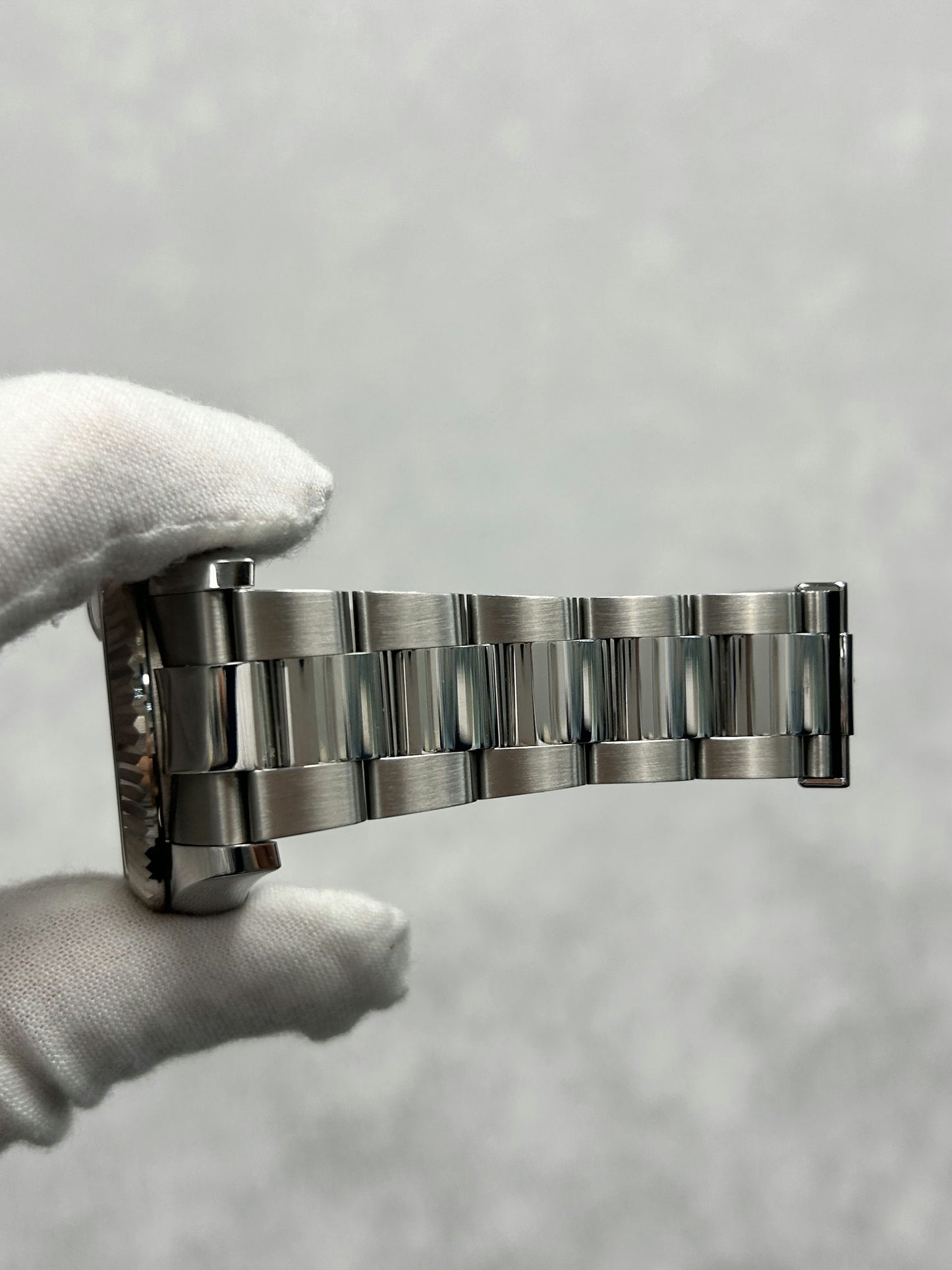 Rolex Sky-Dweller 326934 with Card