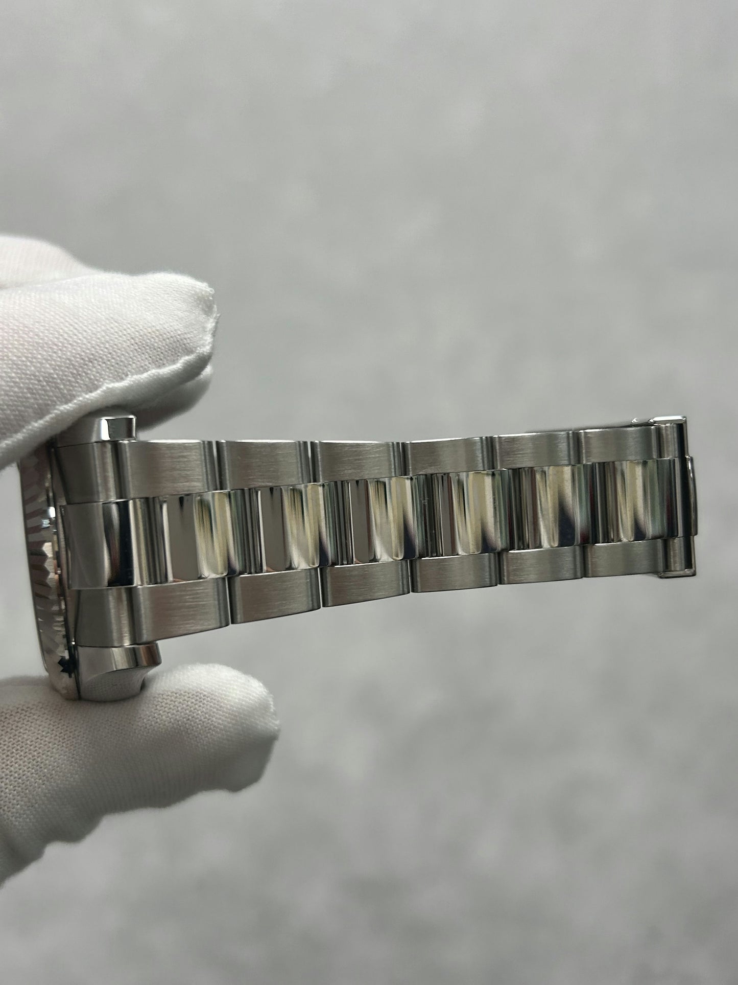 Rolex Sky-Dweller 326934 with Card