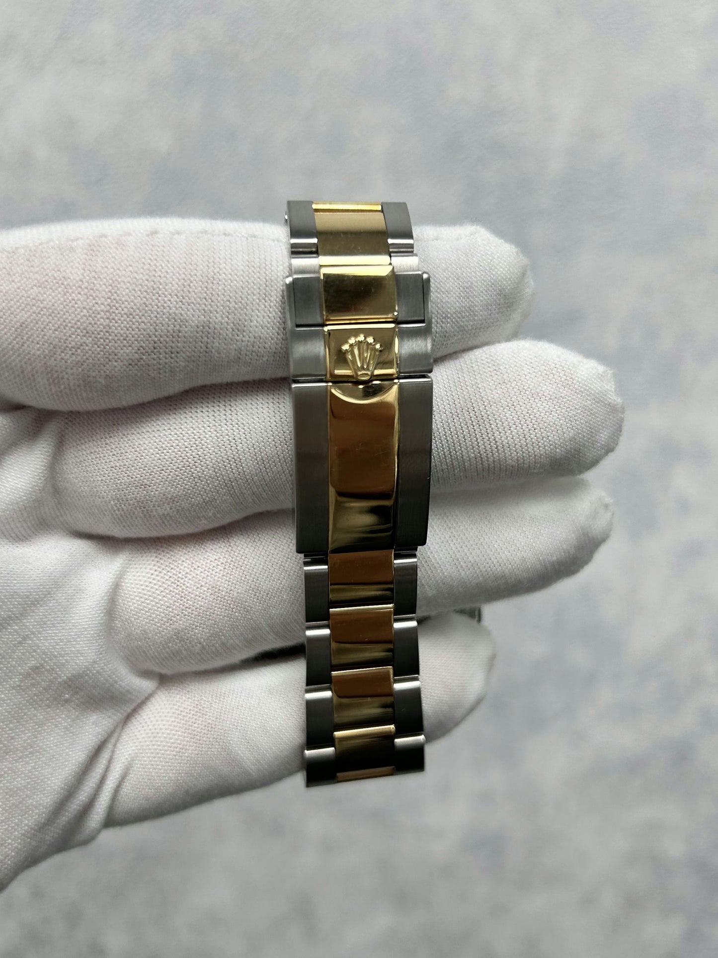 Rolex 116713LN GMT-Master II with Card
