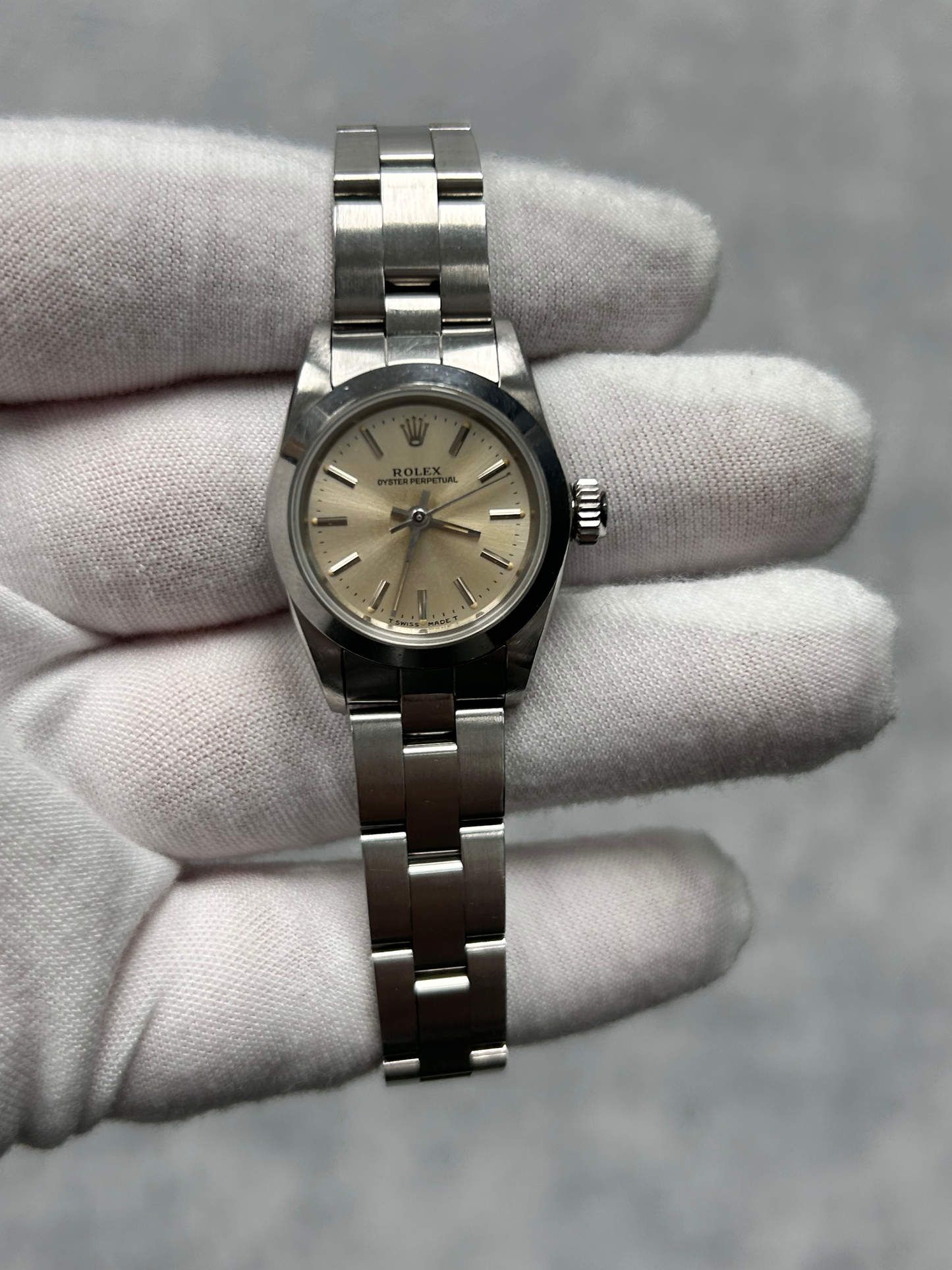 Rolex Lady-Datejust 67180 with Papers