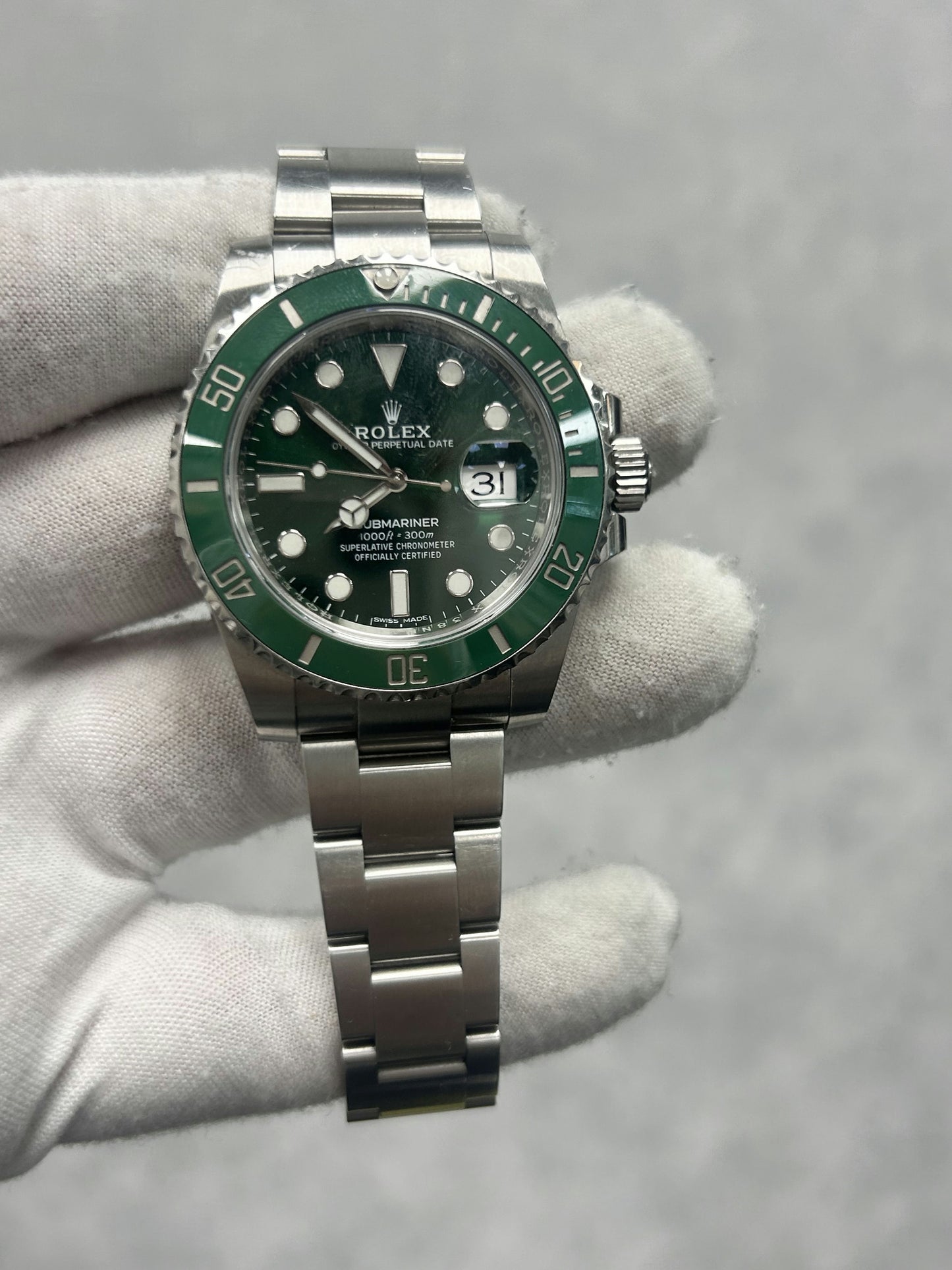 Rolex Submariner 116610LV with Card
