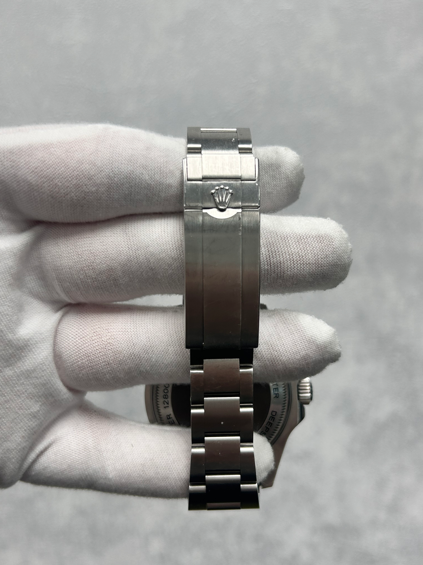 Rolex Sea-Dweller 116660 with Card