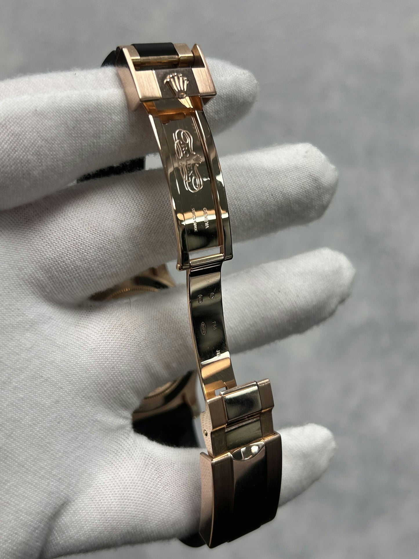 Rolex Daytona 116515LN with Card