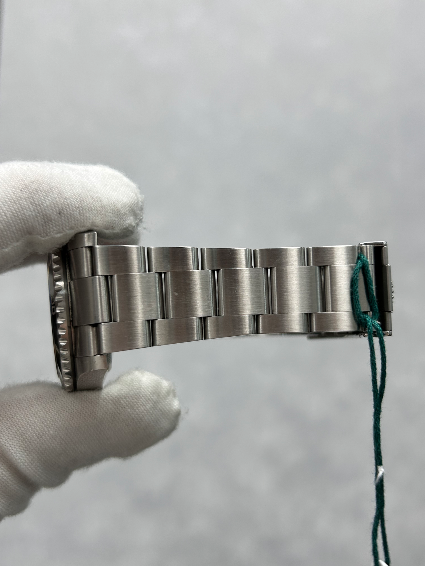 Rolex Submariner 124060 with Card