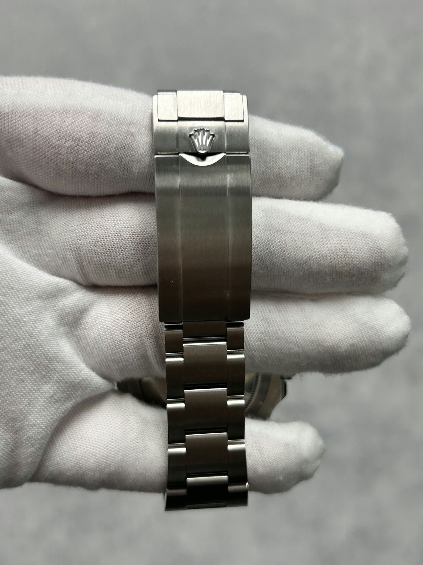 Rolex Submariner Date 126610LN with Card