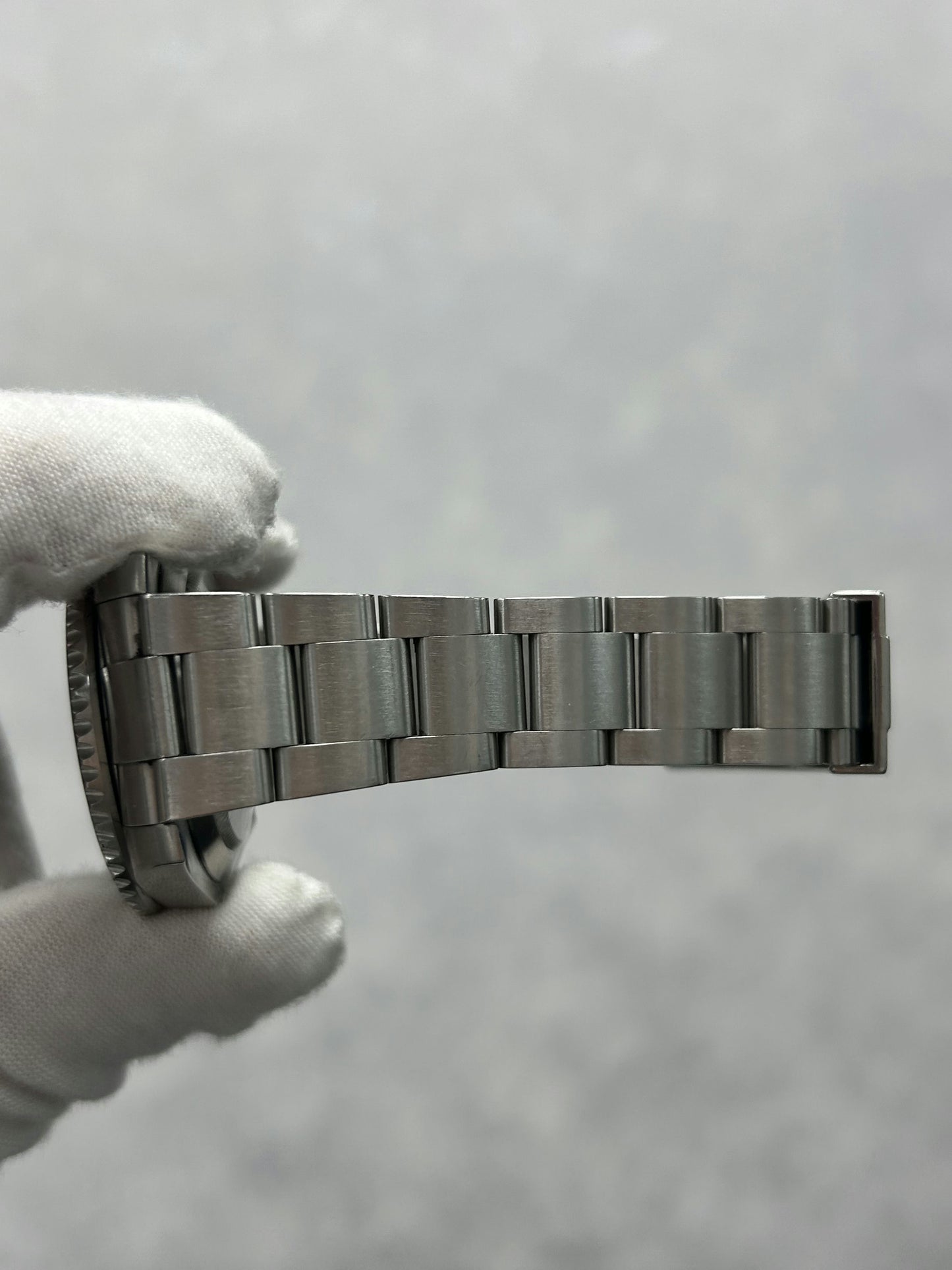 Rolex Submariner Date 116610LV with Card