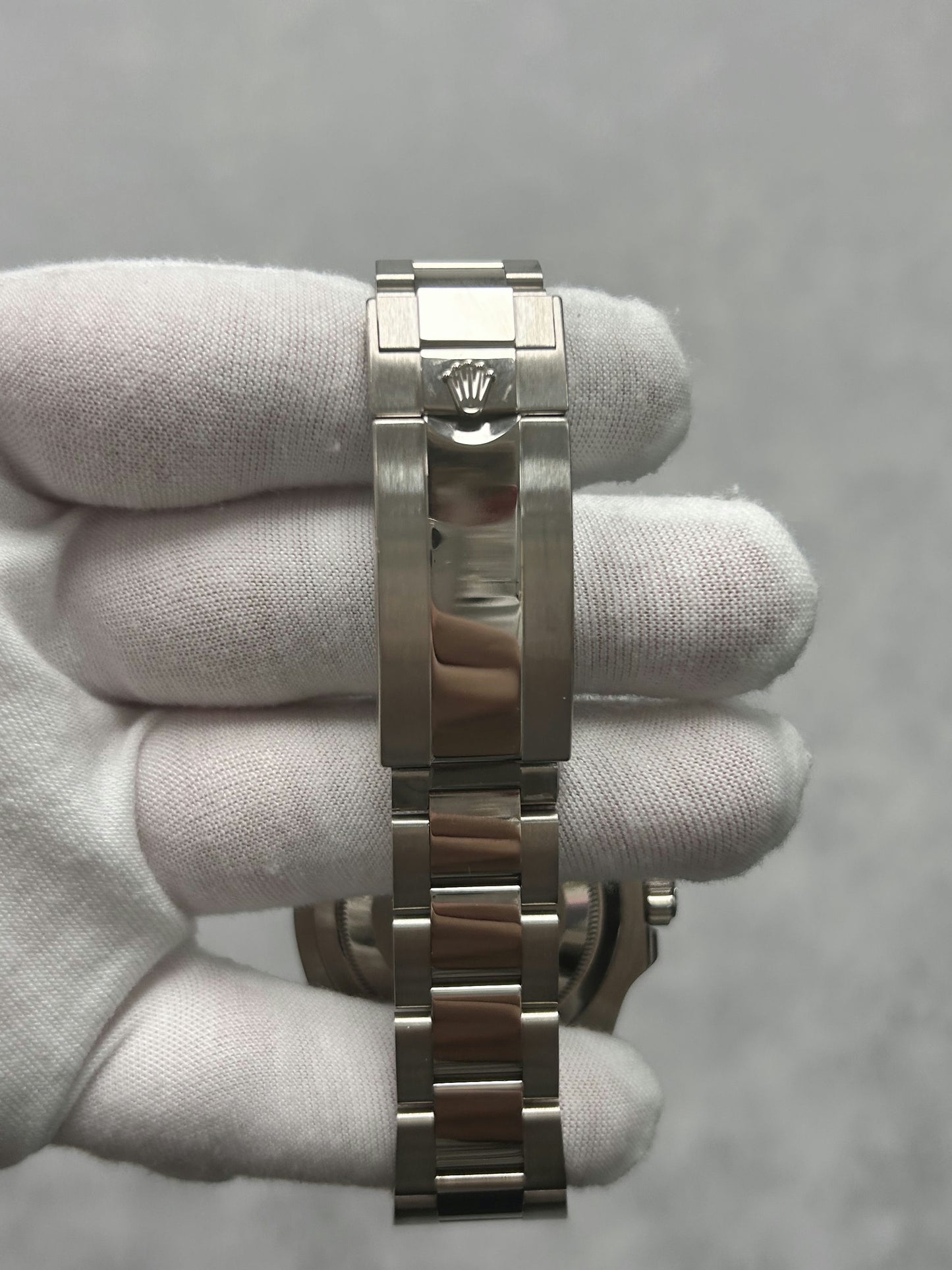 Rolex Submariner Date 126619LB with Card