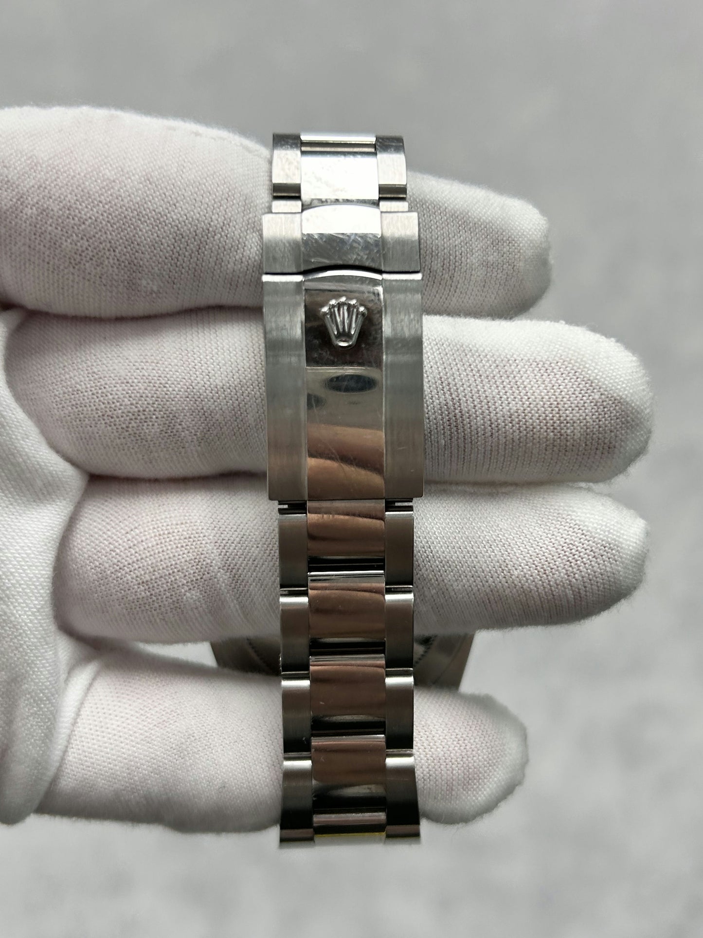 Rolex Datejust 41 126300 with Card