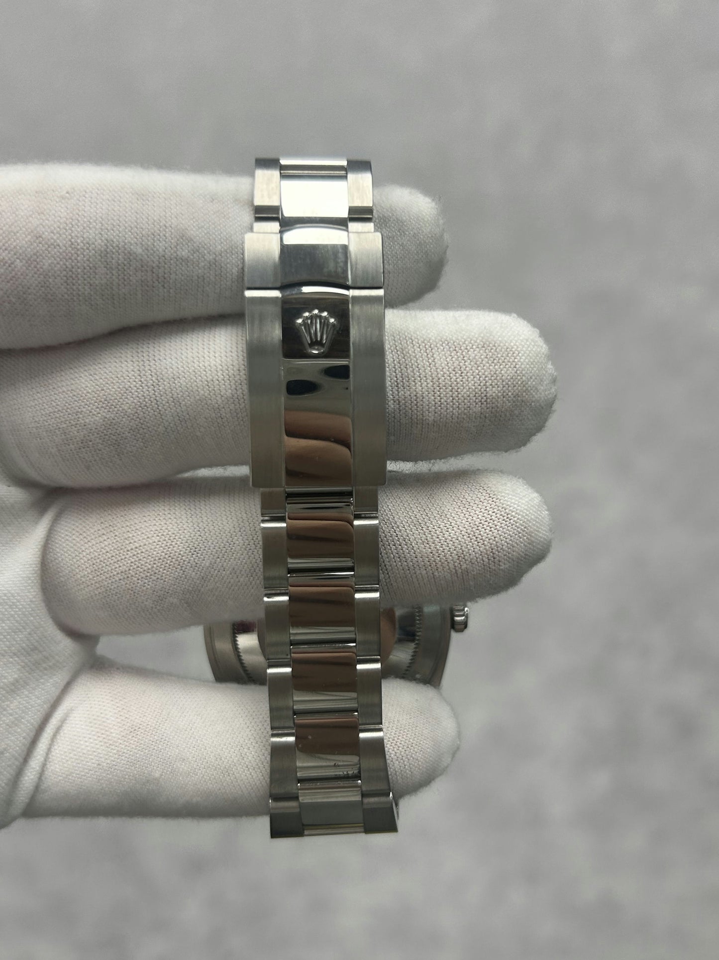 Rolex Datejust 41 126300 with Card