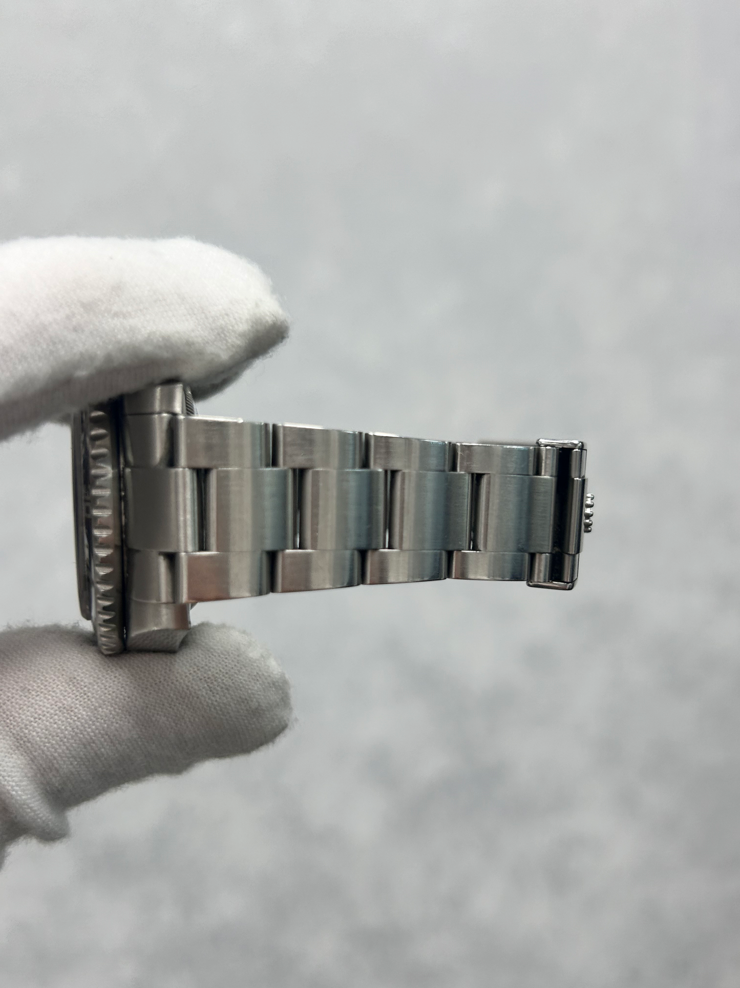 Rolex Sea-Dweller 116600 with Card