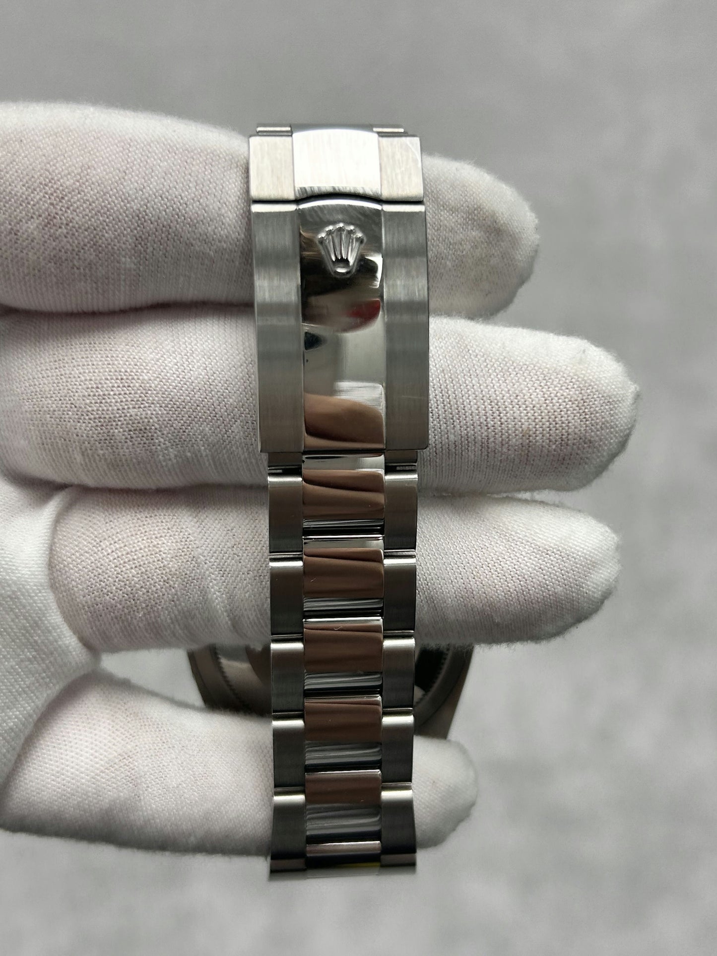 Rolex Sky-Dweller 326934 with Card
