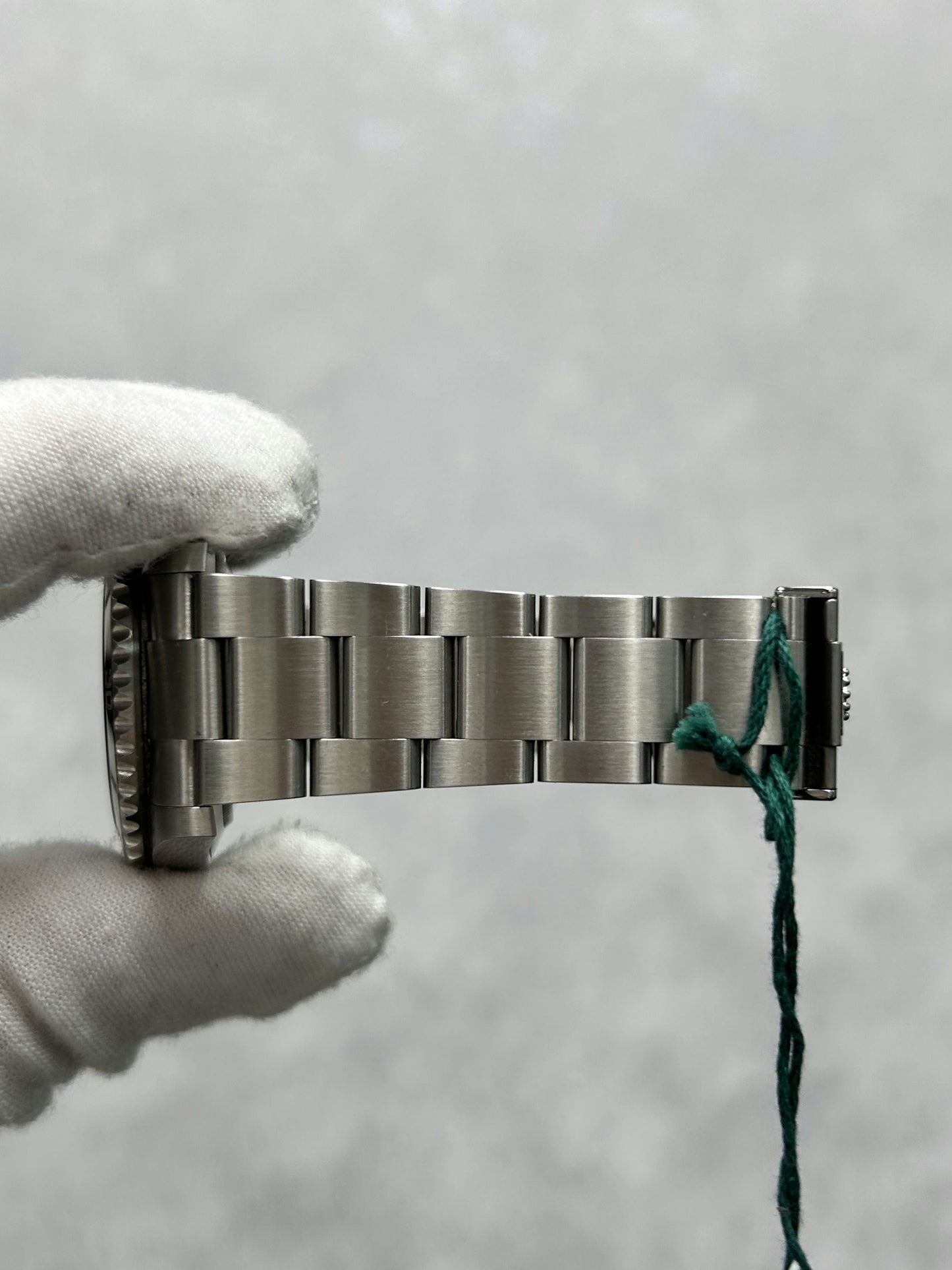 Rolex Submariner 124060 with Card