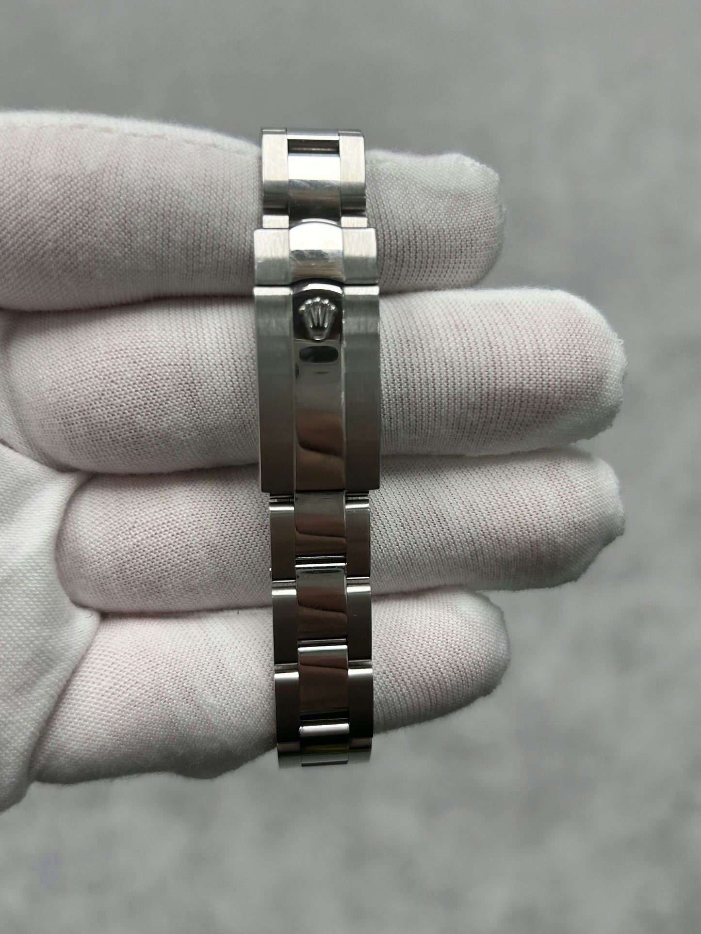 Rolex Lady-Datejust 279160 with Card