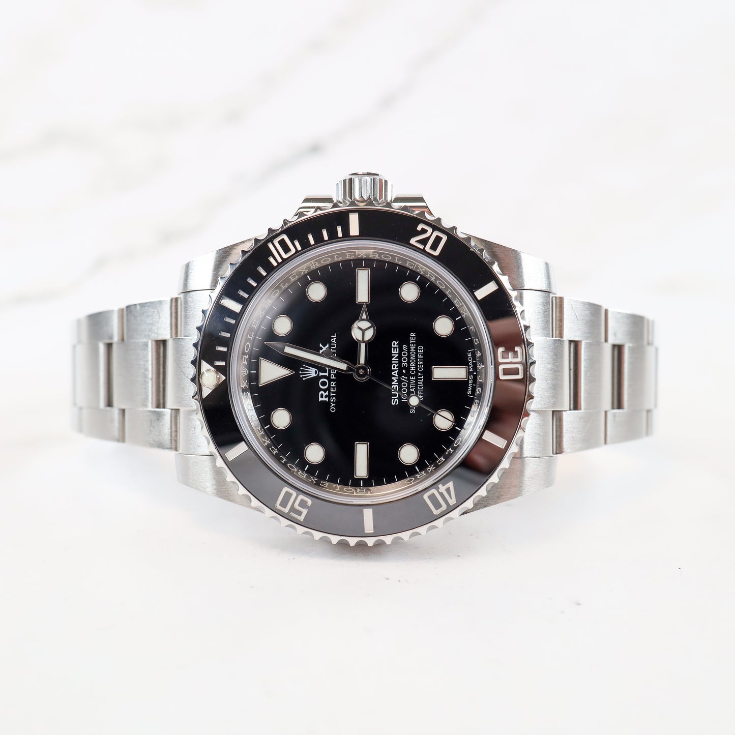 Rolex Submariner 114060 with Card